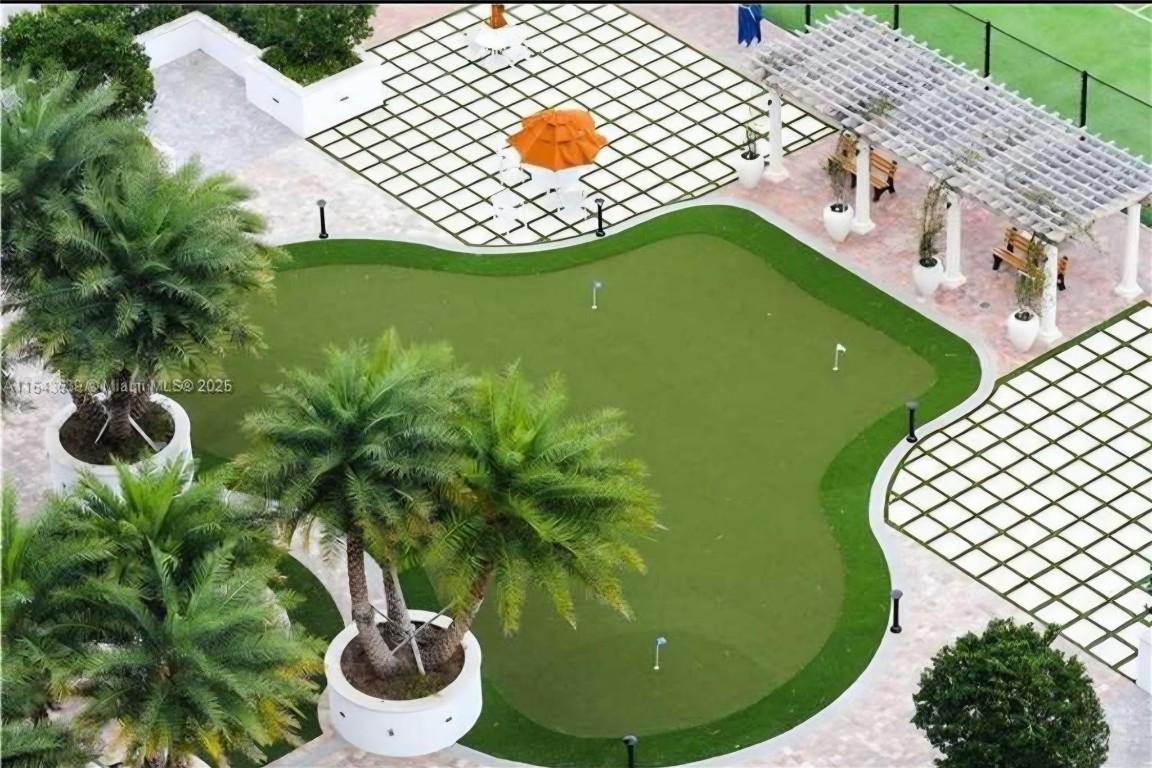 2801 NE 183rd St 1502W