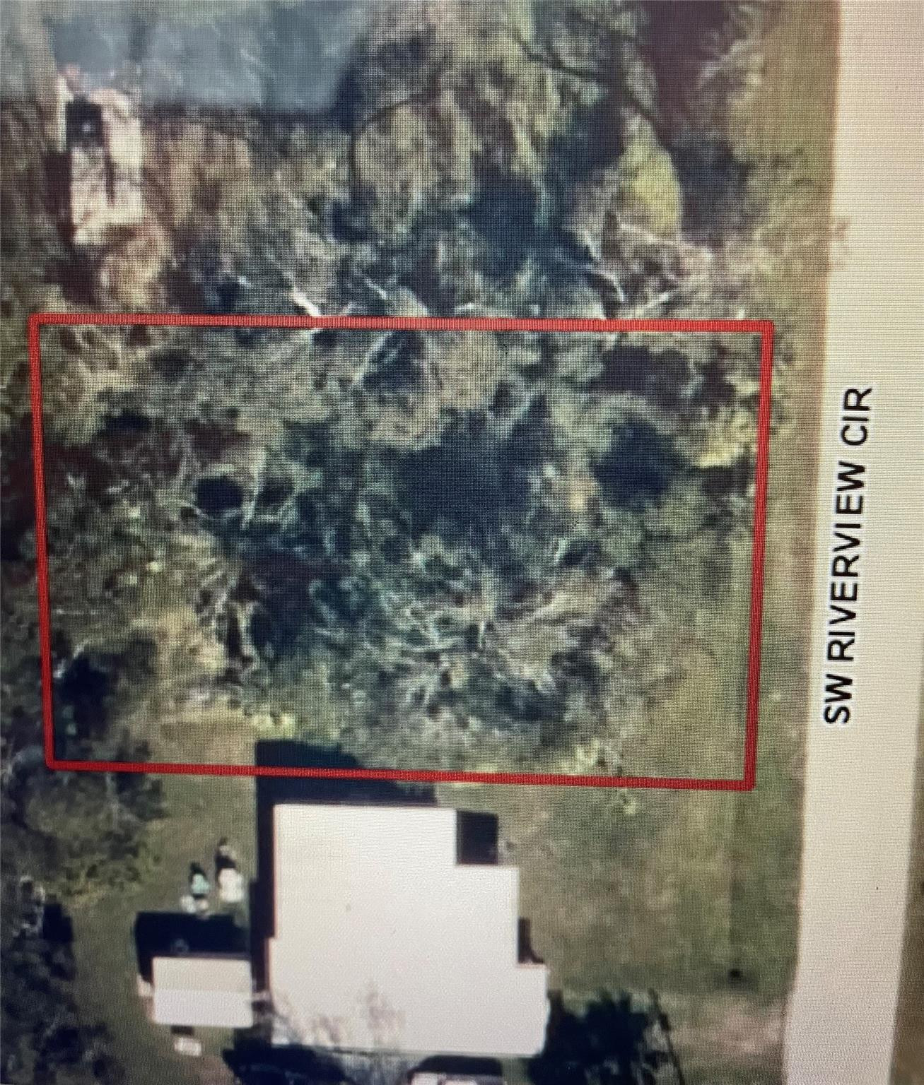 10301 SW riverview circle