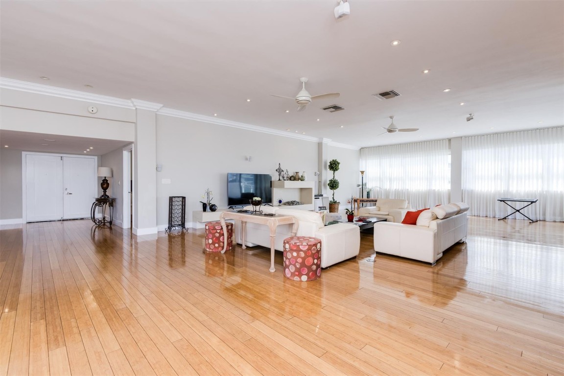 3430 Galt Ocean Dr PH1