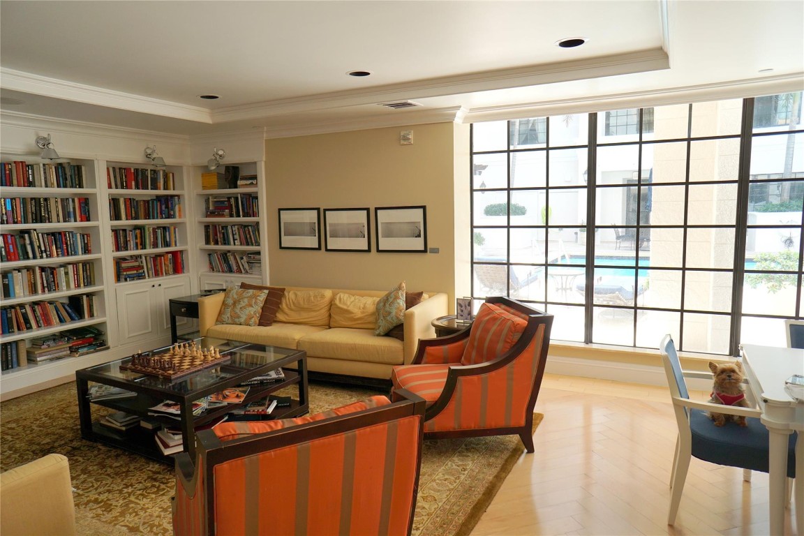 233 S Federal Hwy 312