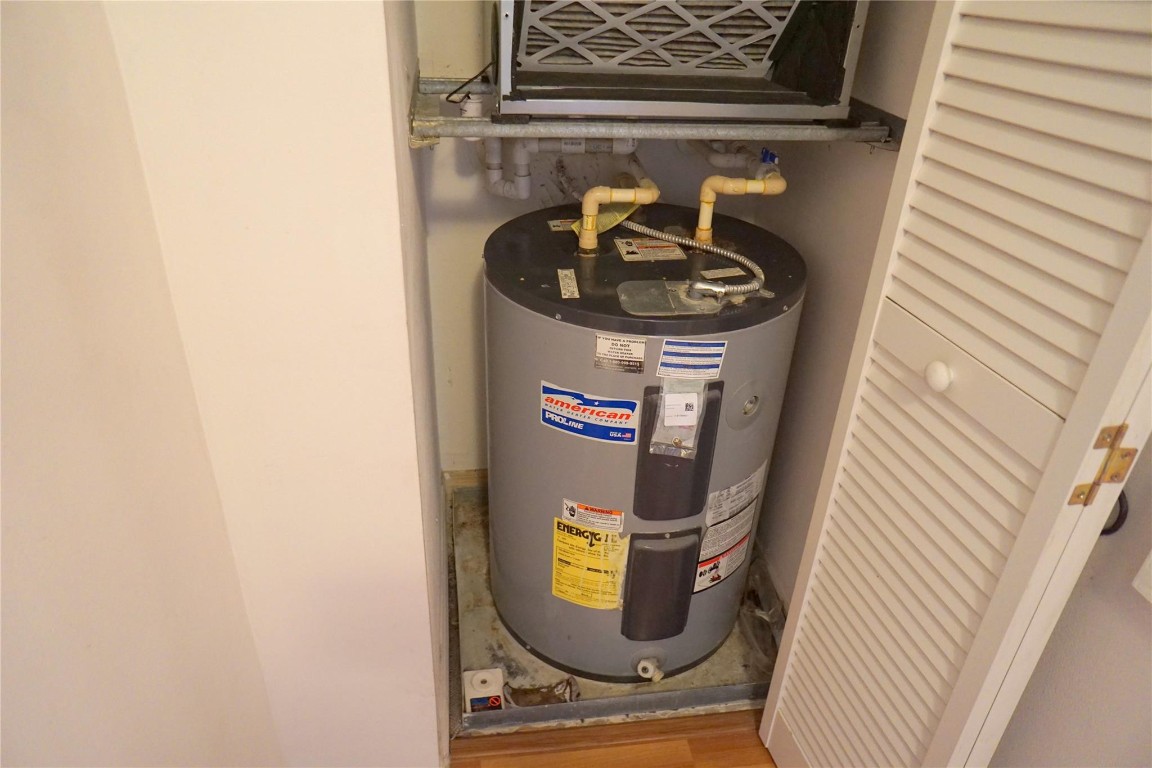 233 S Federal Hwy 312