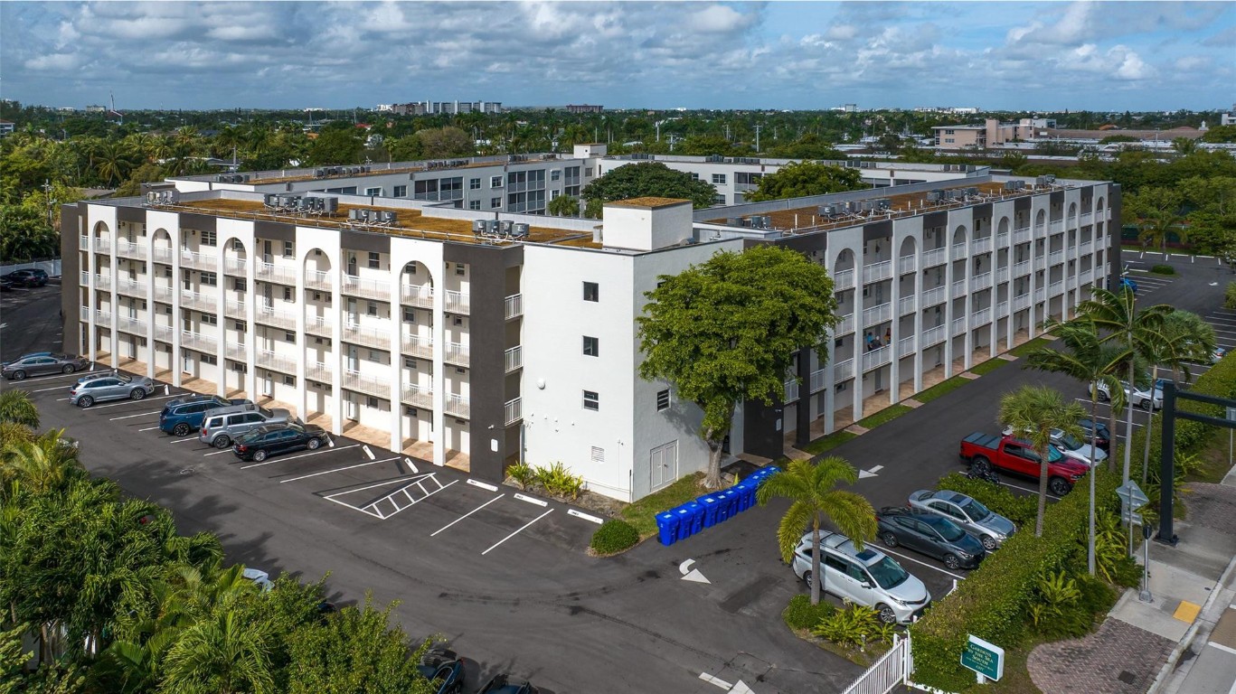 1541 S Ocean Blvd 419