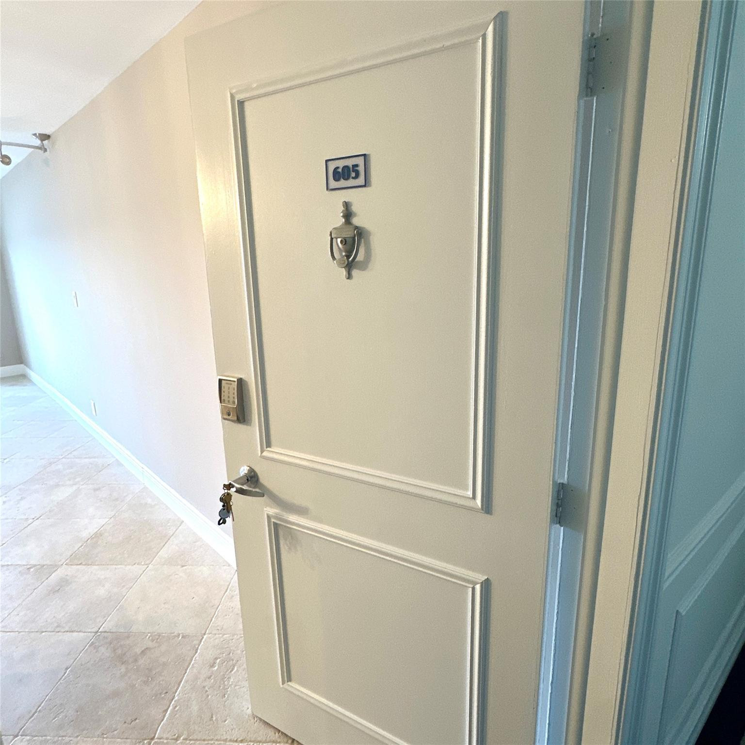 1 Las Olas Circle 605