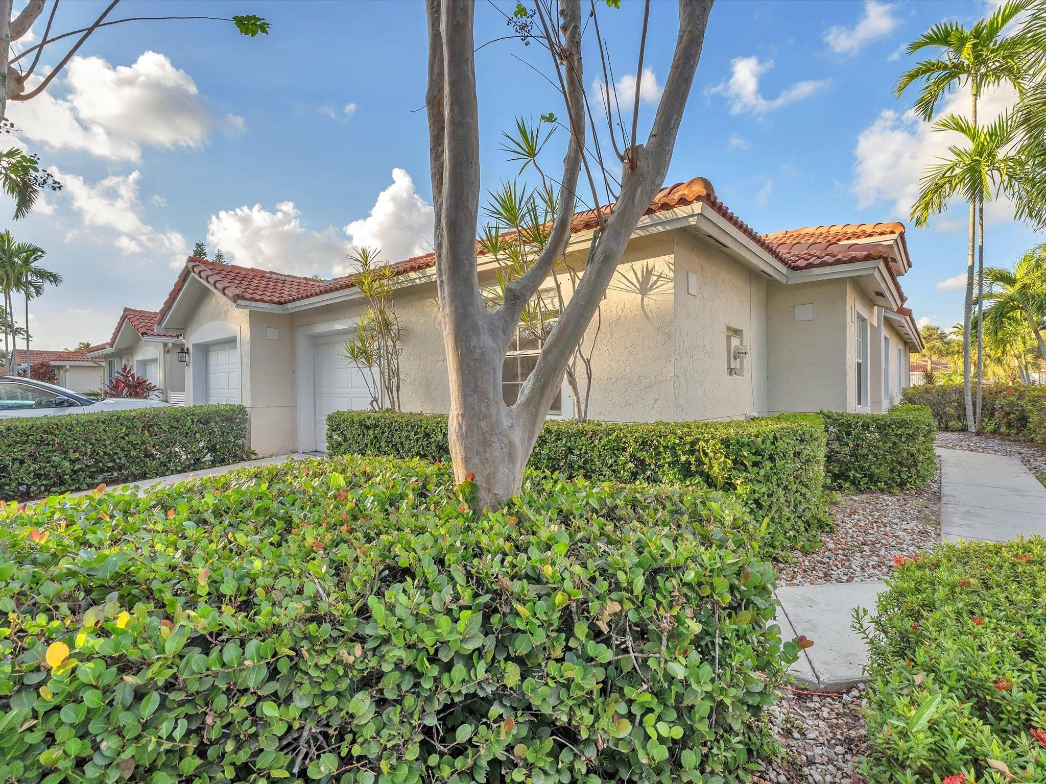 5057 S La Sedona Cir 5057