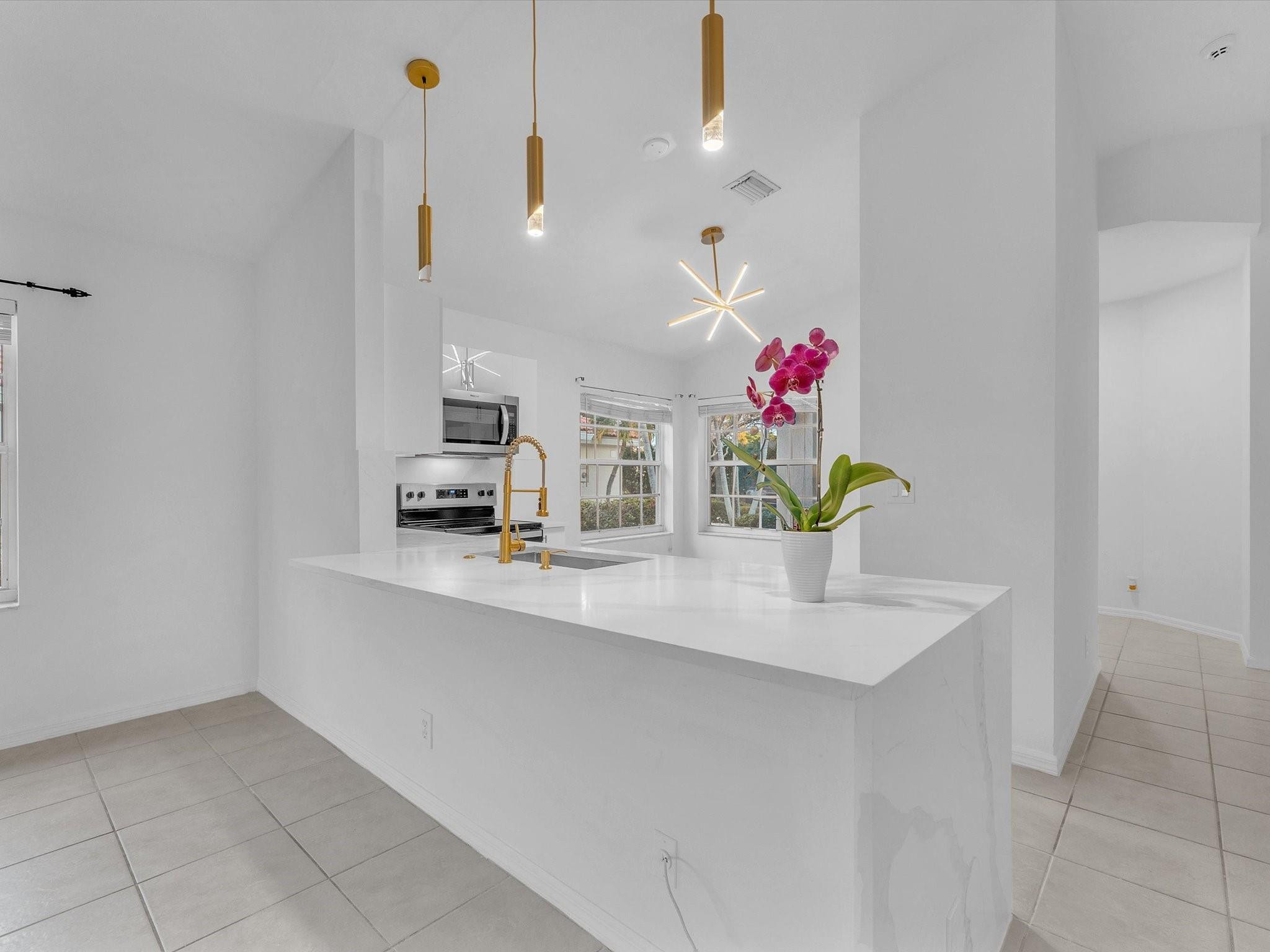 5057 S La Sedona Cir 5057