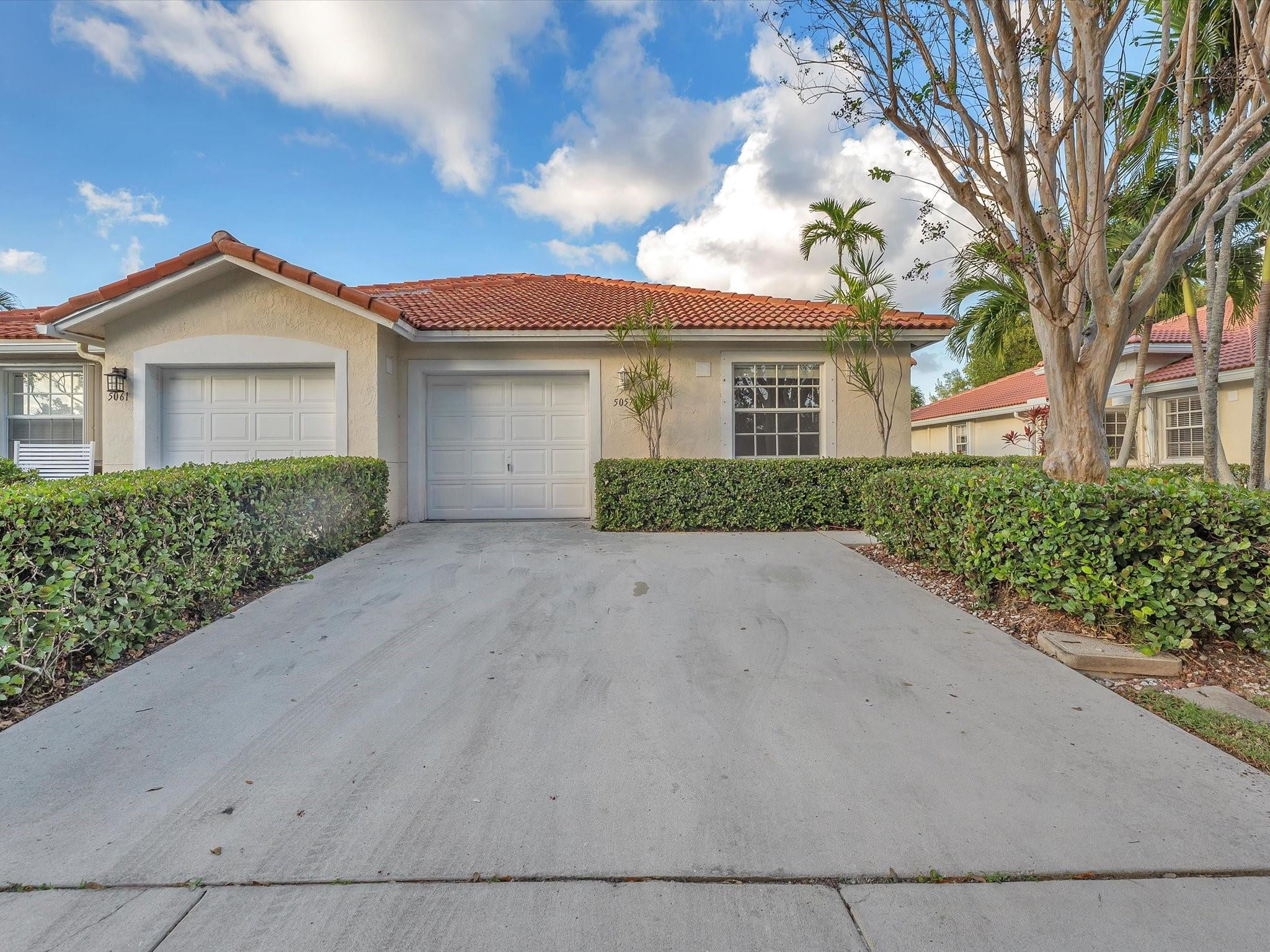 5057 S La Sedona Cir 5057