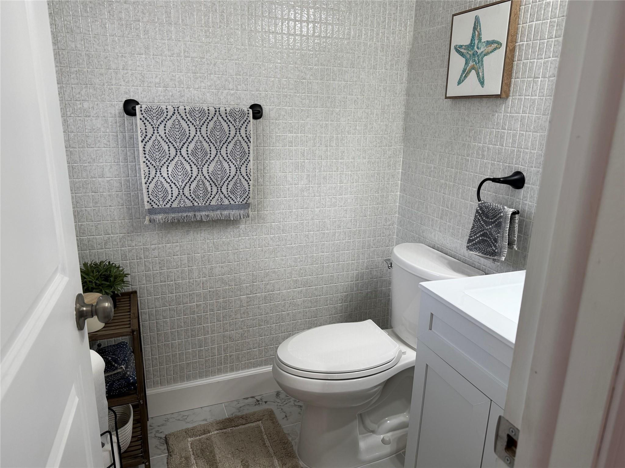 22 Abbey Ln 205
