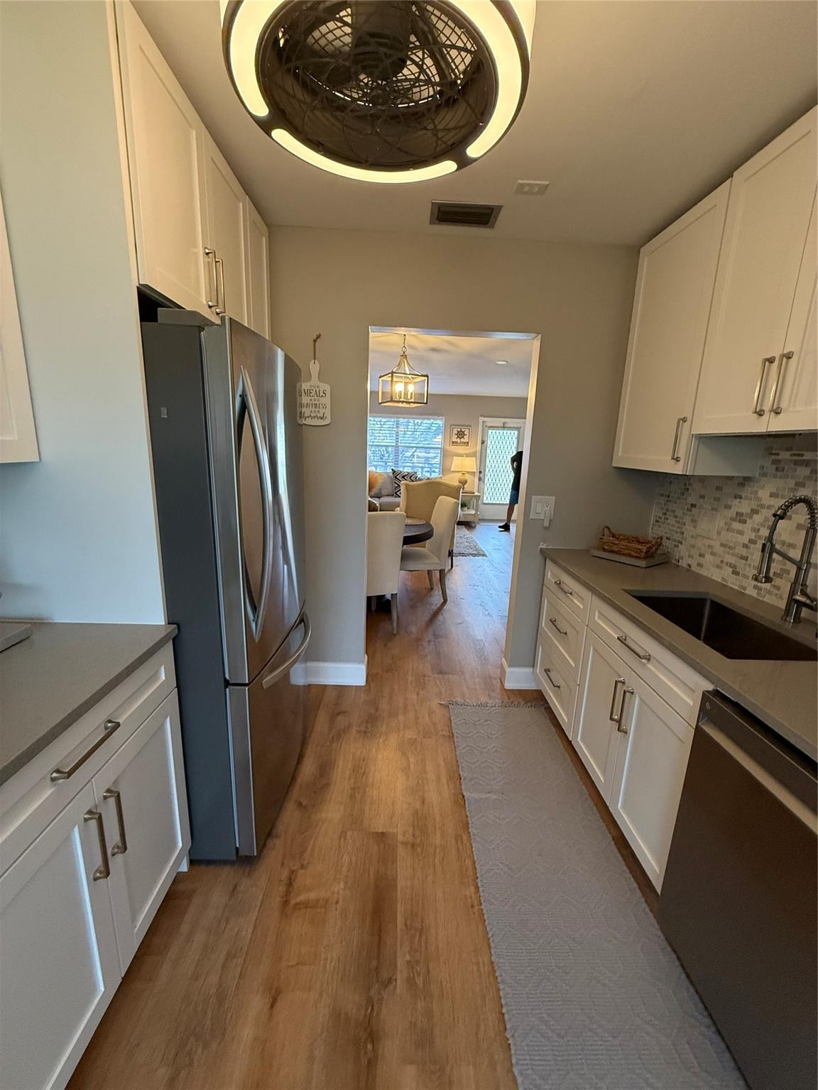 22 Abbey Ln 205