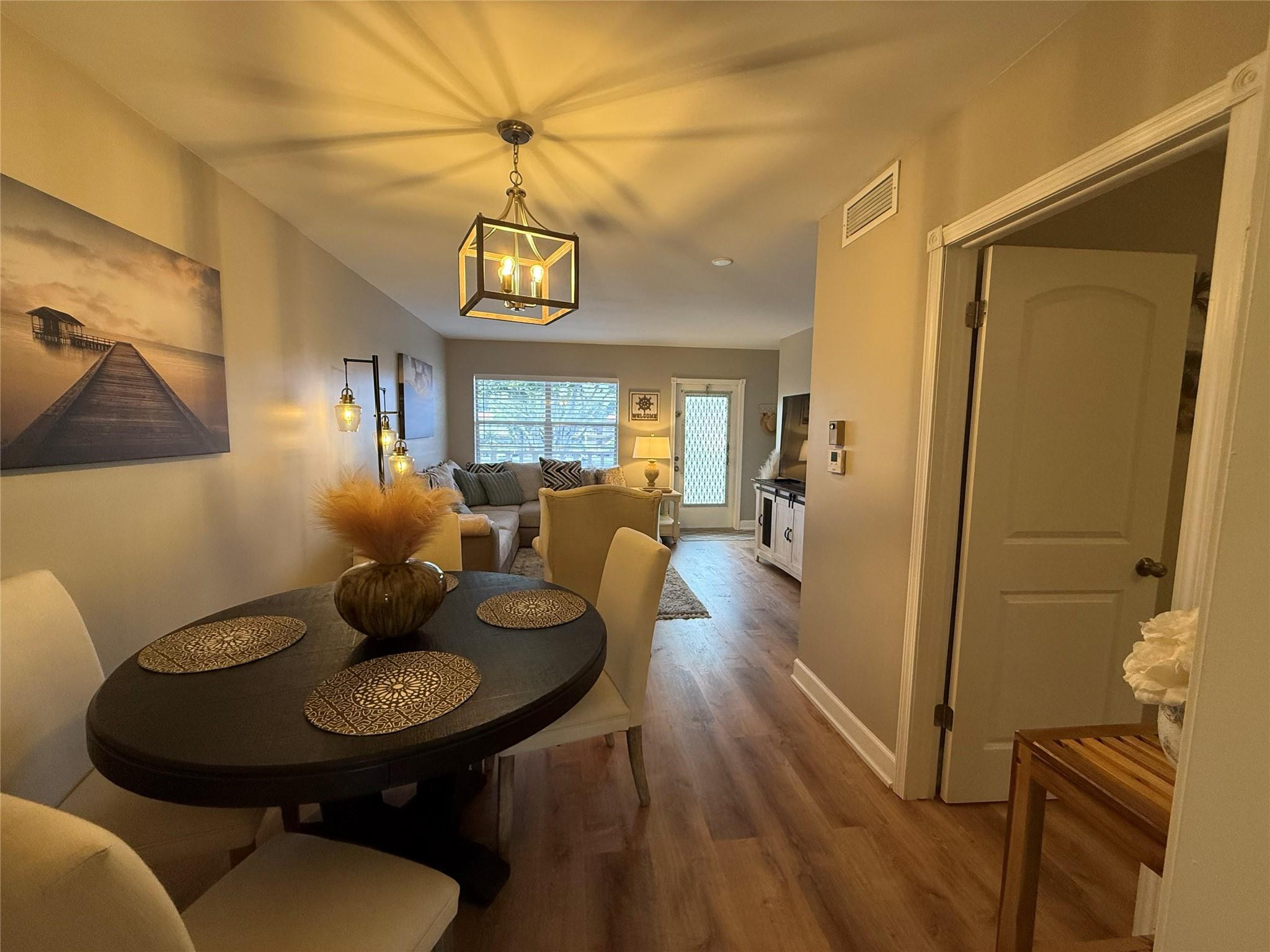 22 Abbey Ln 205