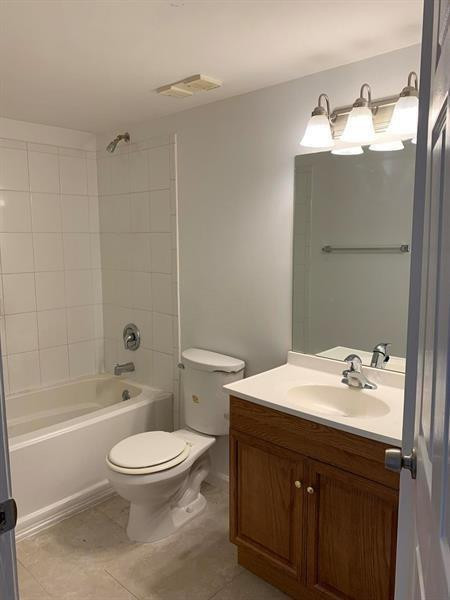 1089 Benoist Farms Road 202