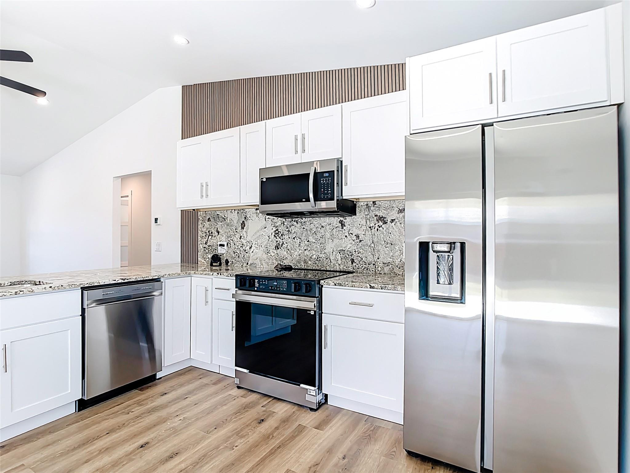 2565 Englewood Road, Venice