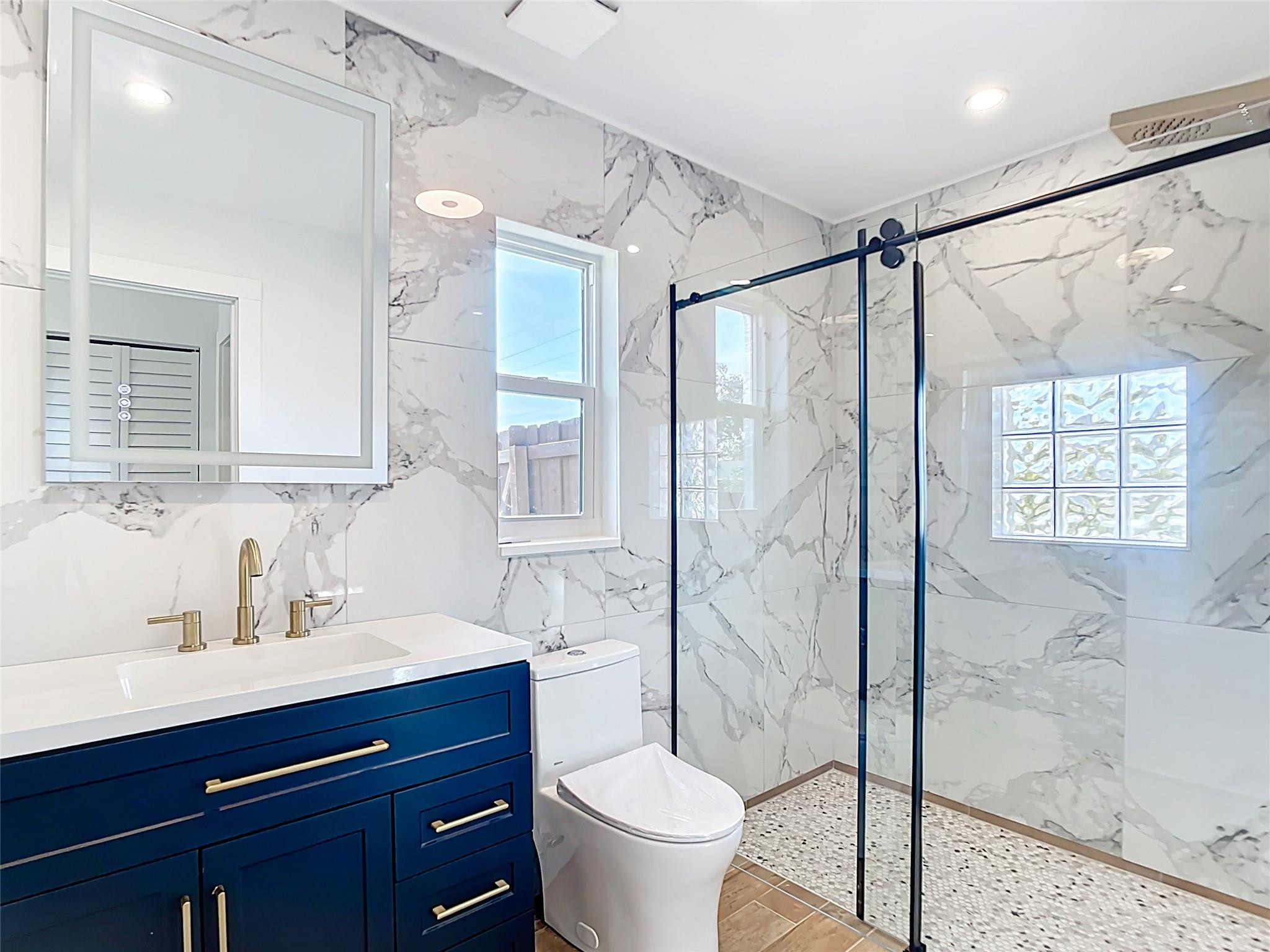 2565 Englewood Road, Venice