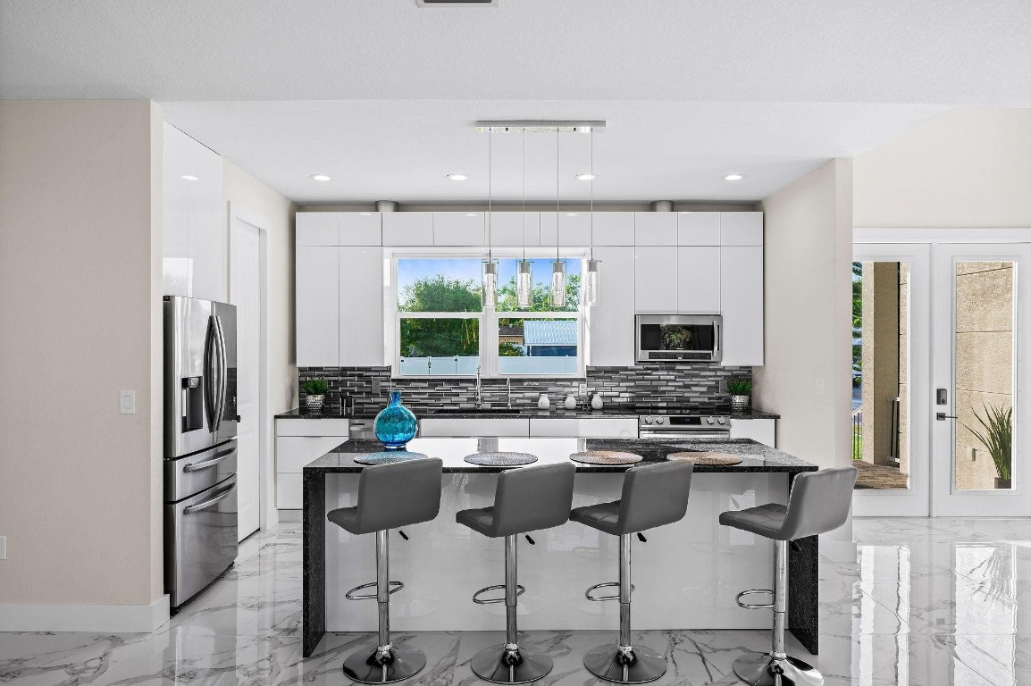 1371 Cumberland Road, Venice