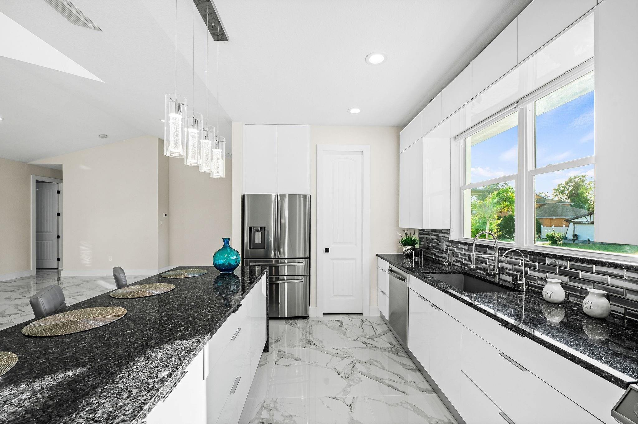 1371 Cumberland Road, Venice