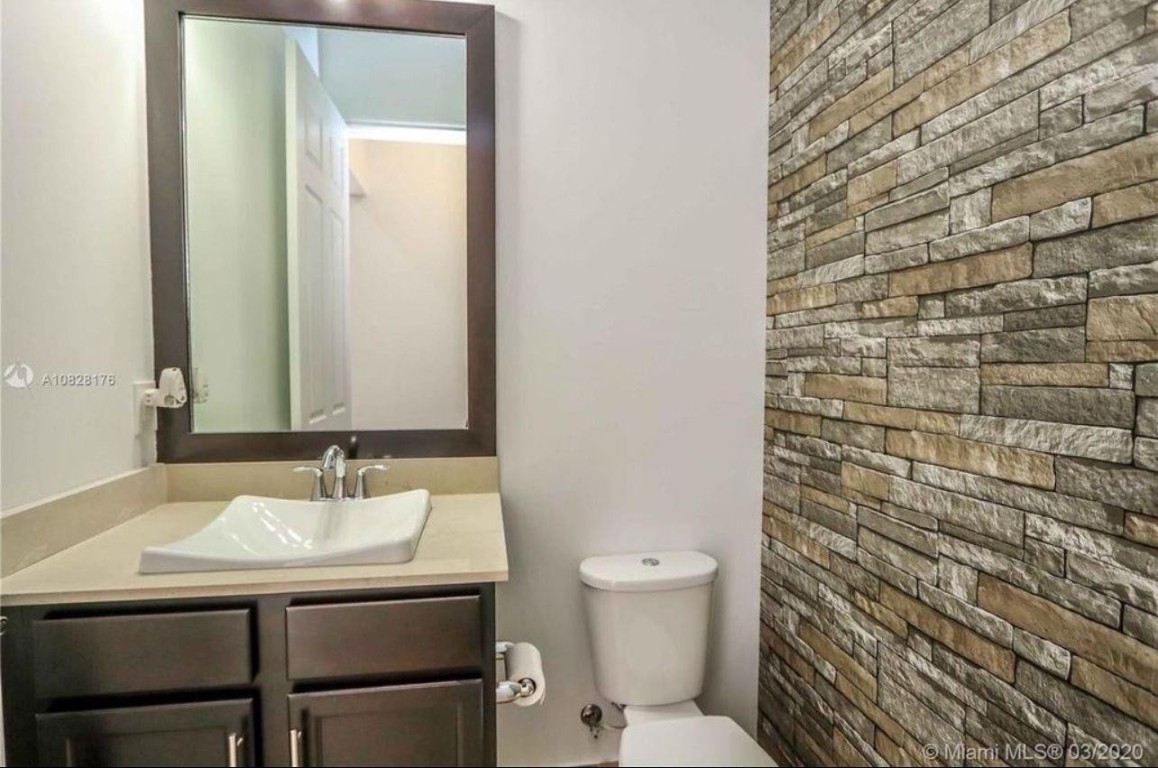 8362 NW 39th Court, Pembroke Pines