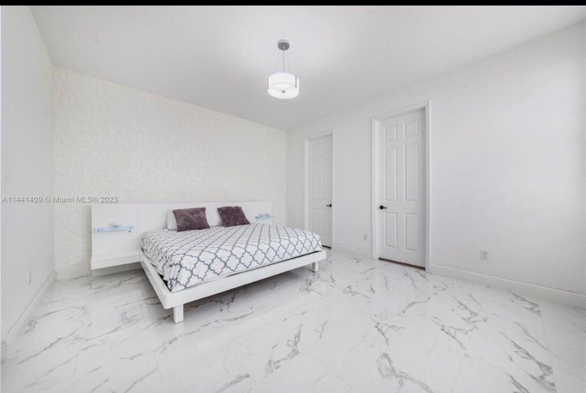 8362 NW 39th Court, Pembroke Pines