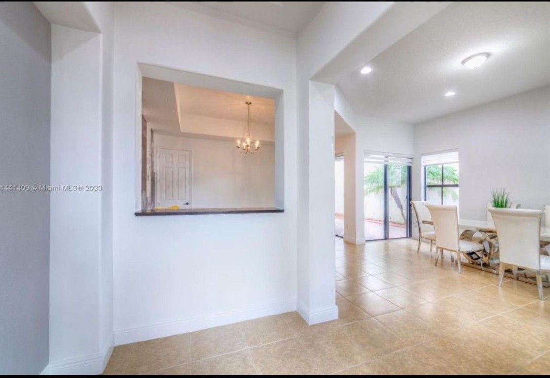 8362 NW 39th Court, Pembroke Pines