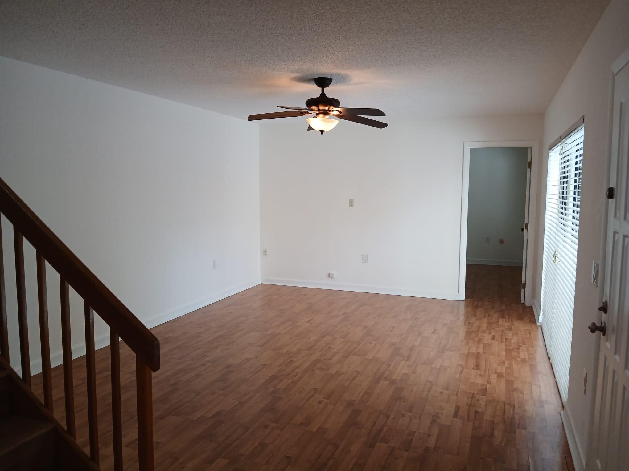 9142 SW 23rd Street D, Davie Unit: D