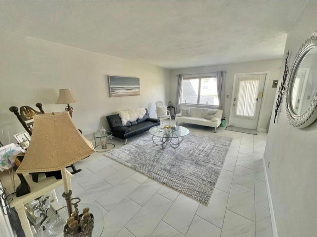 1920 51st Court 101, Fort Lauderdale Unit: 101