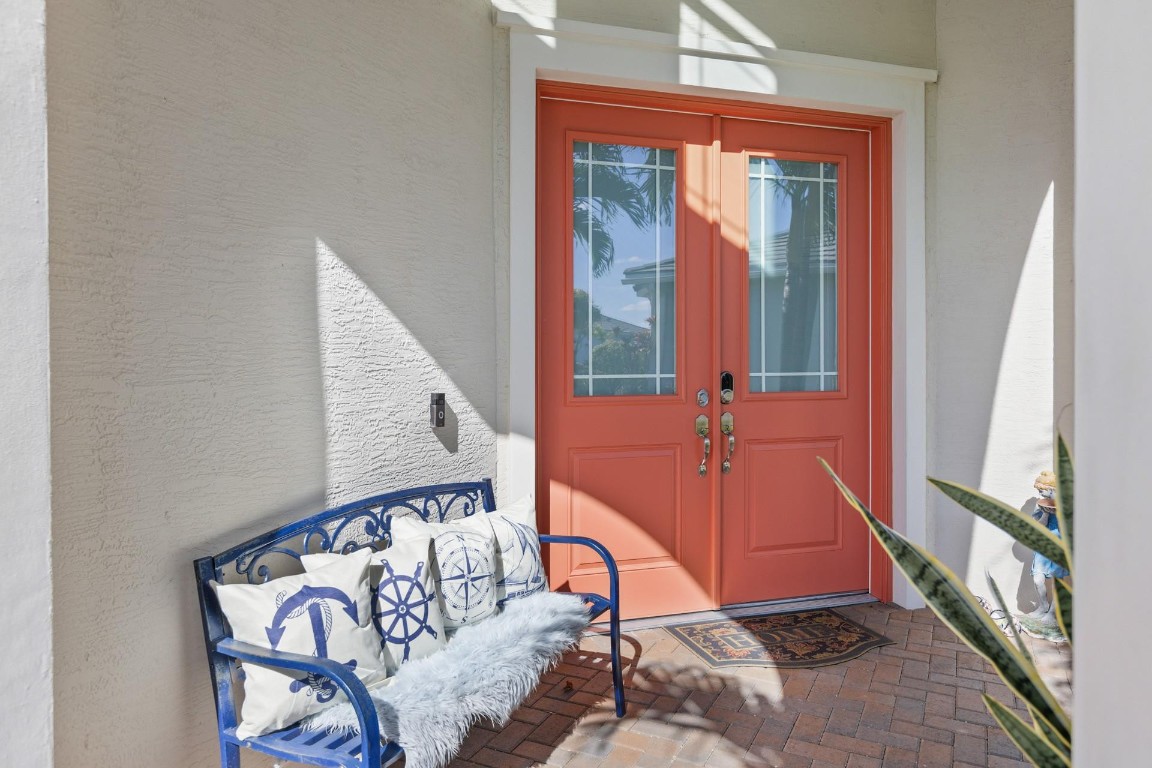 16029 Whippoorwill Circle, Westlake