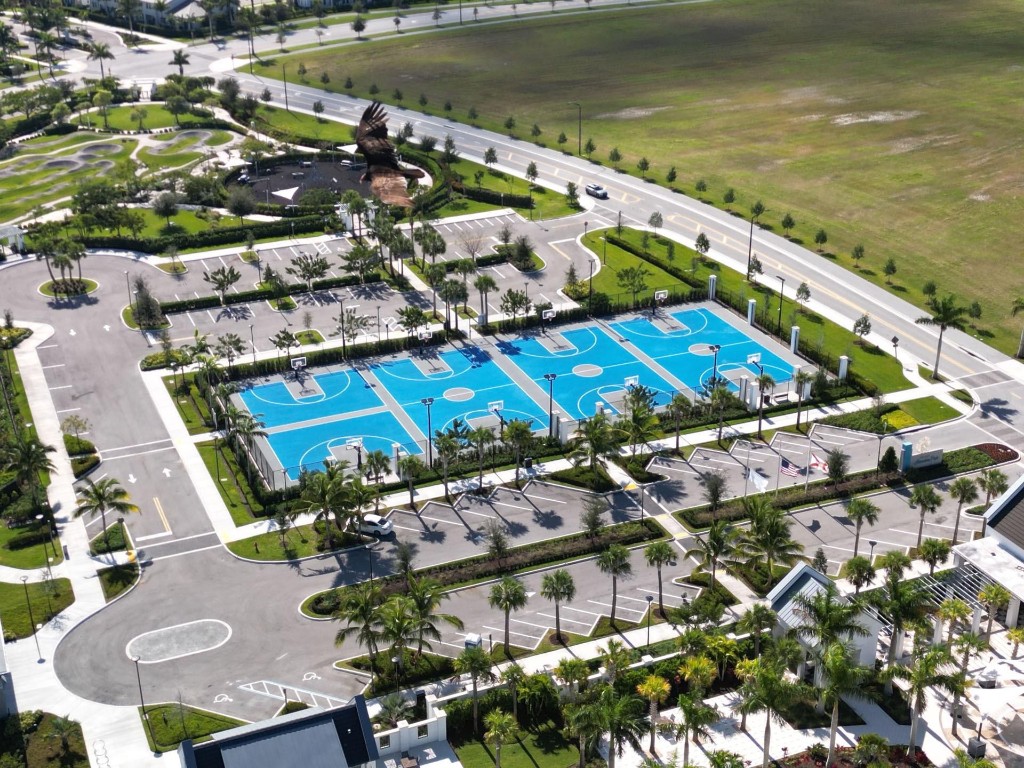 16029 Whippoorwill Circle, Westlake