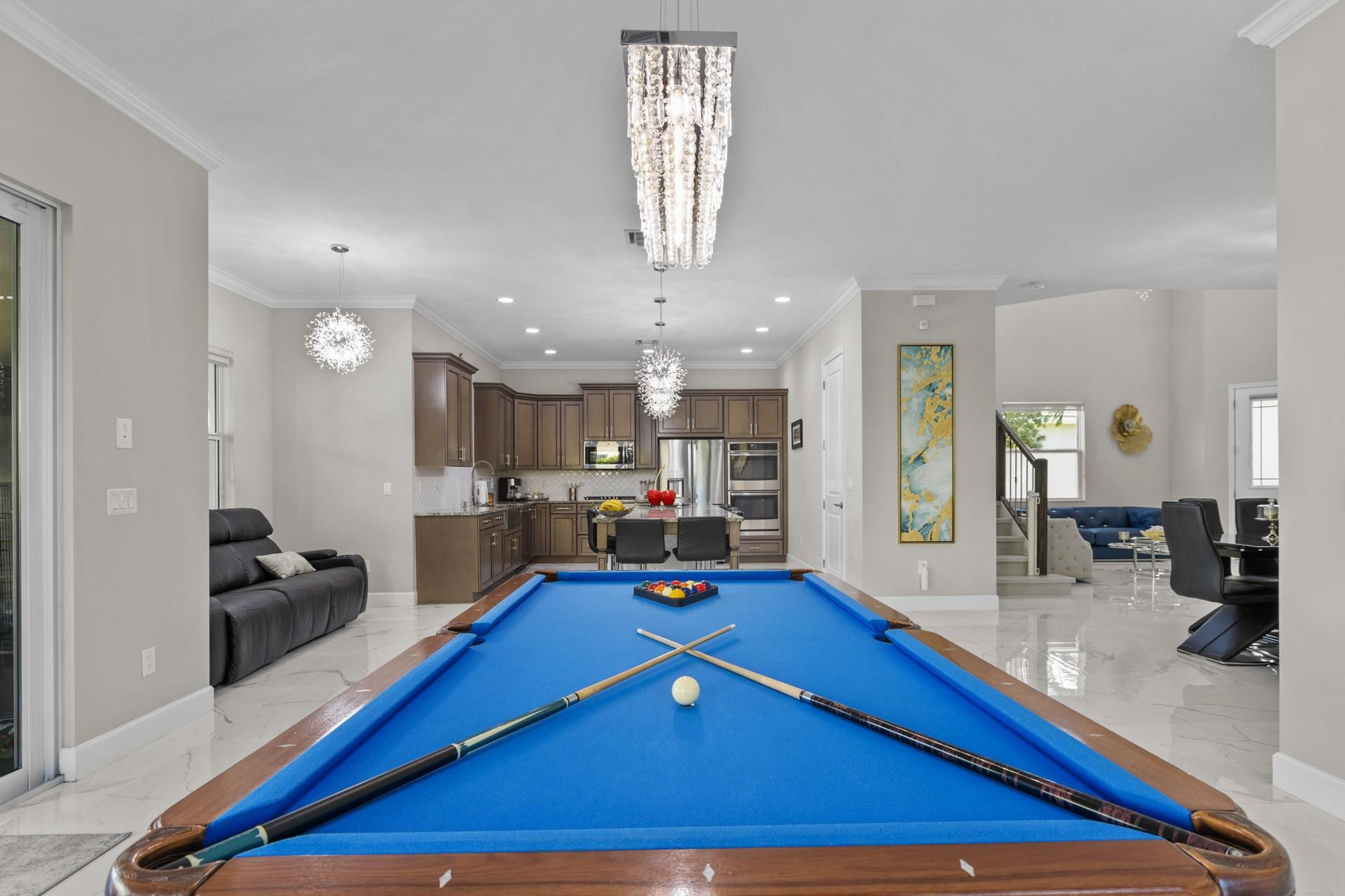 16029 Whippoorwill Circle, Westlake