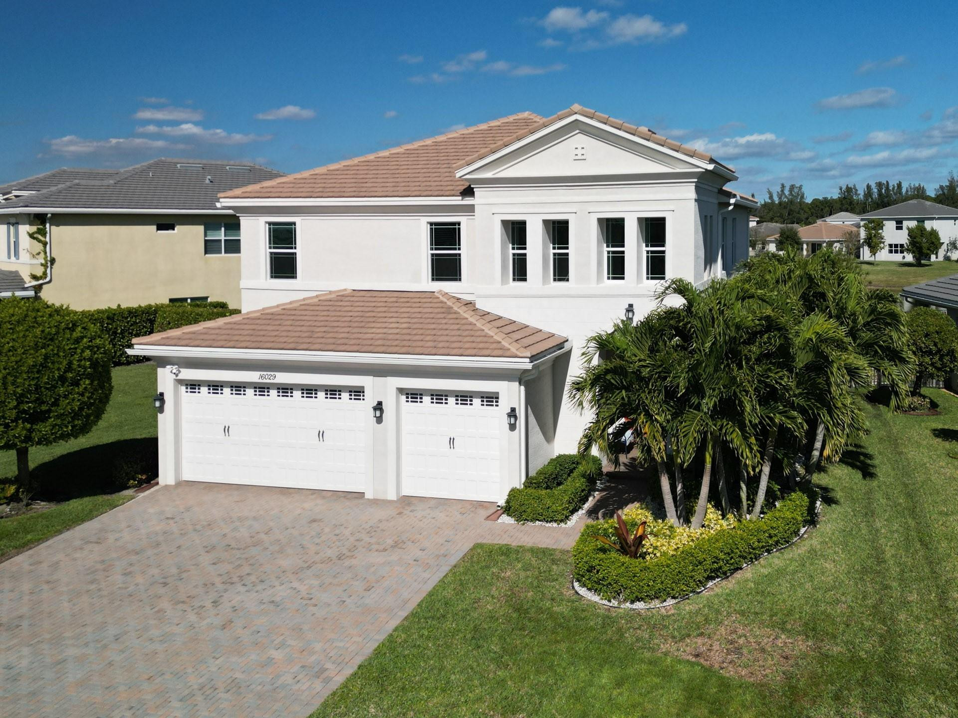 16029 Whippoorwill Circle, Westlake