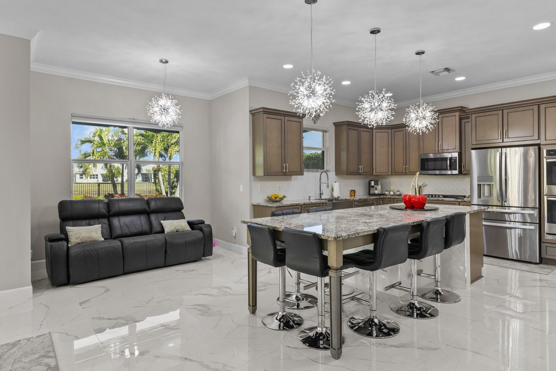 16029 Whippoorwill Circle, Westlake