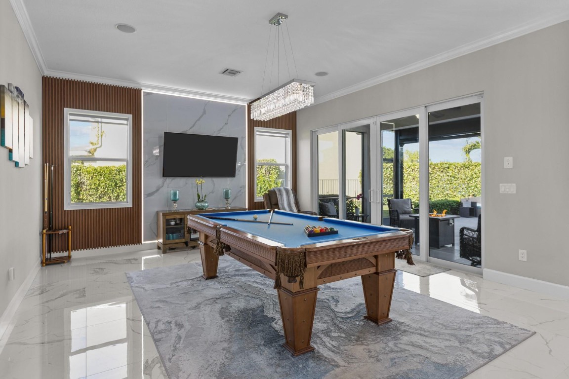 16029 Whippoorwill Circle, Westlake