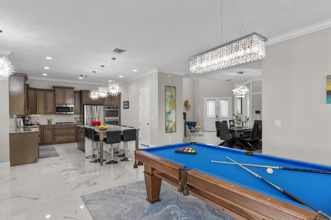 16029 Whippoorwill Circle, Westlake