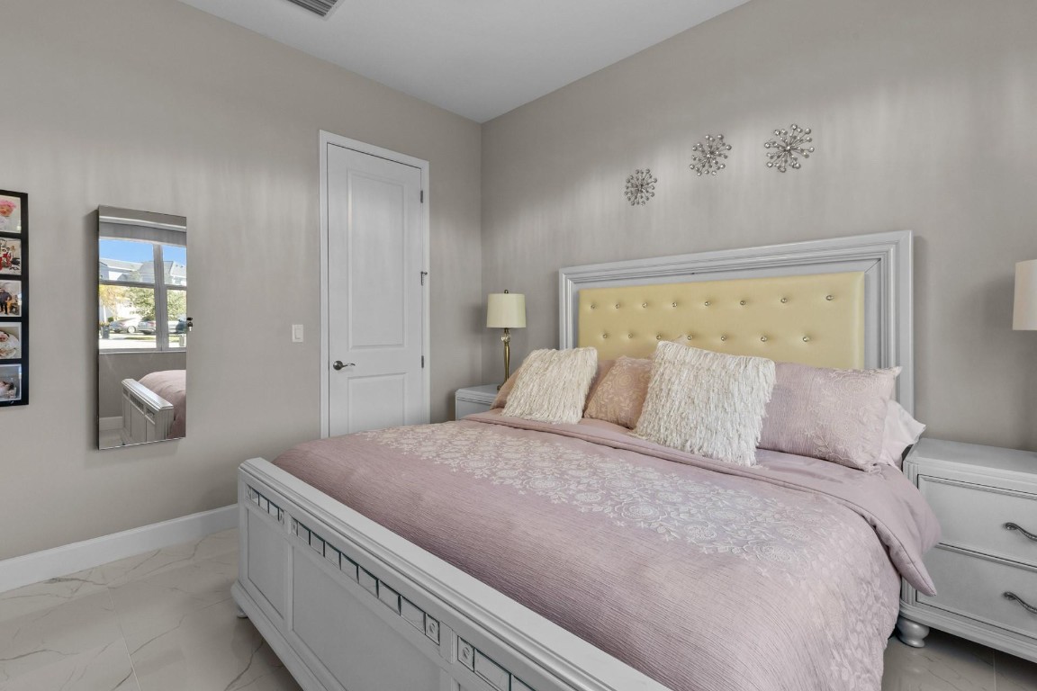 16029 Whippoorwill Circle, Westlake