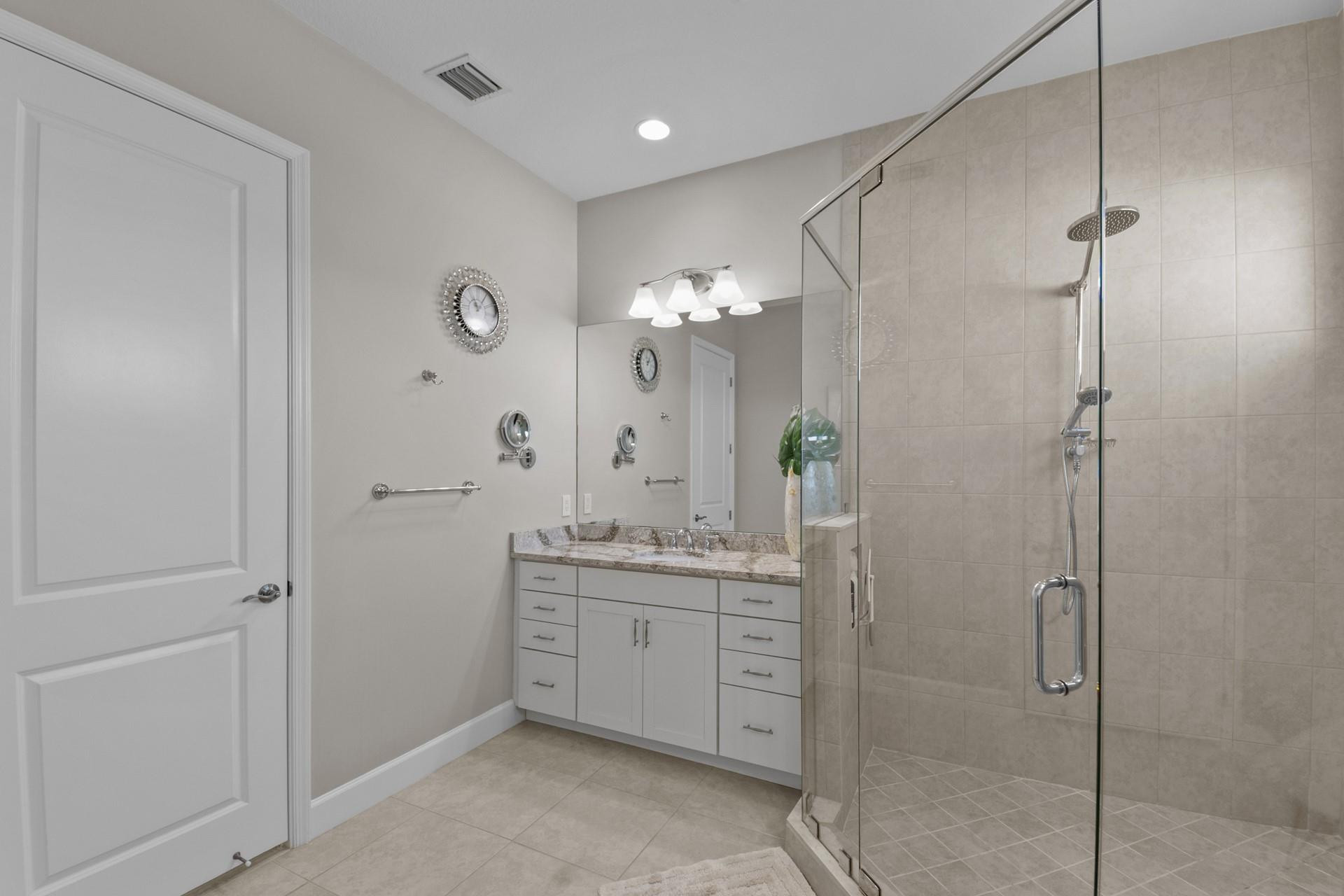 16029 Whippoorwill Circle, Westlake