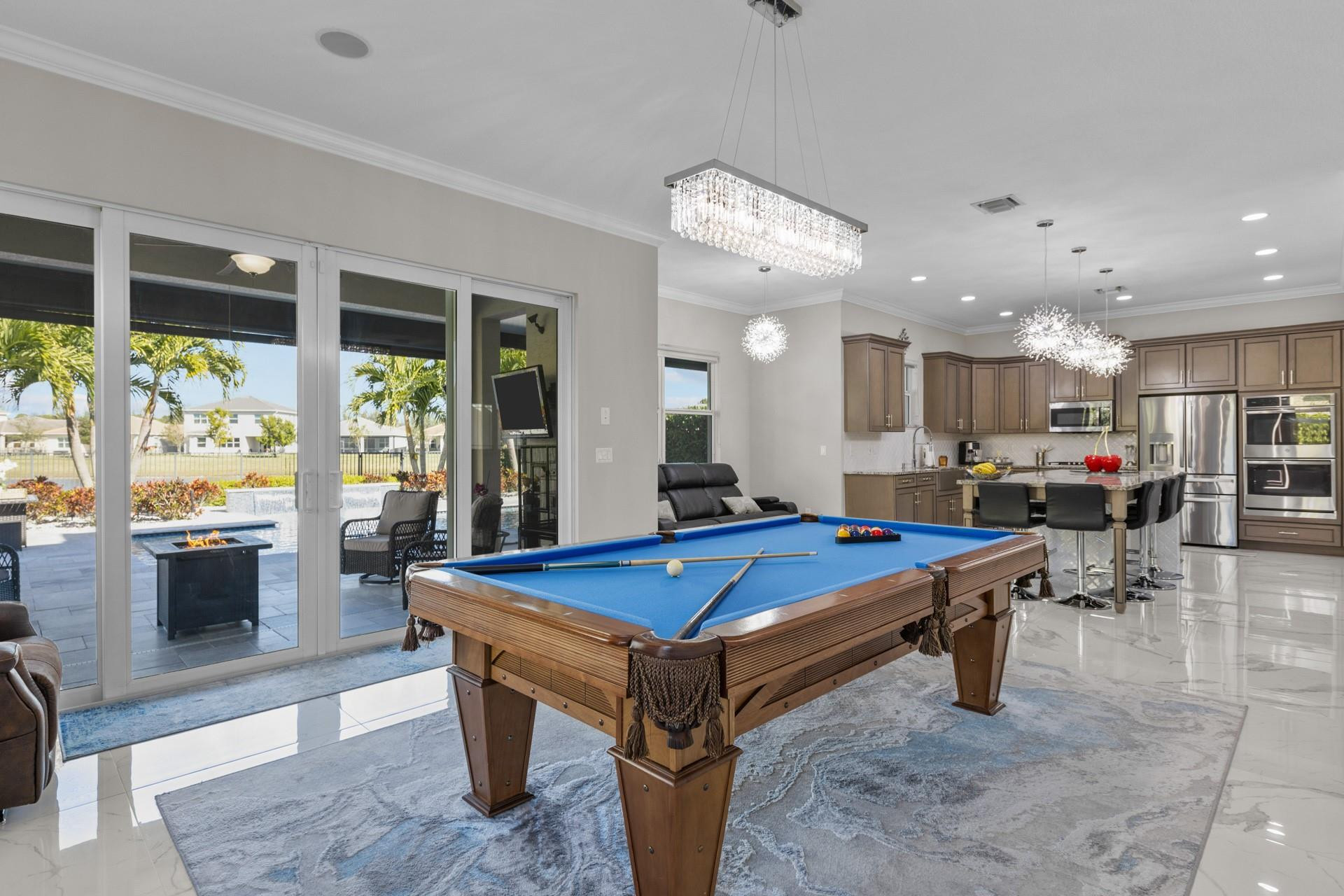 16029 Whippoorwill Circle, Westlake