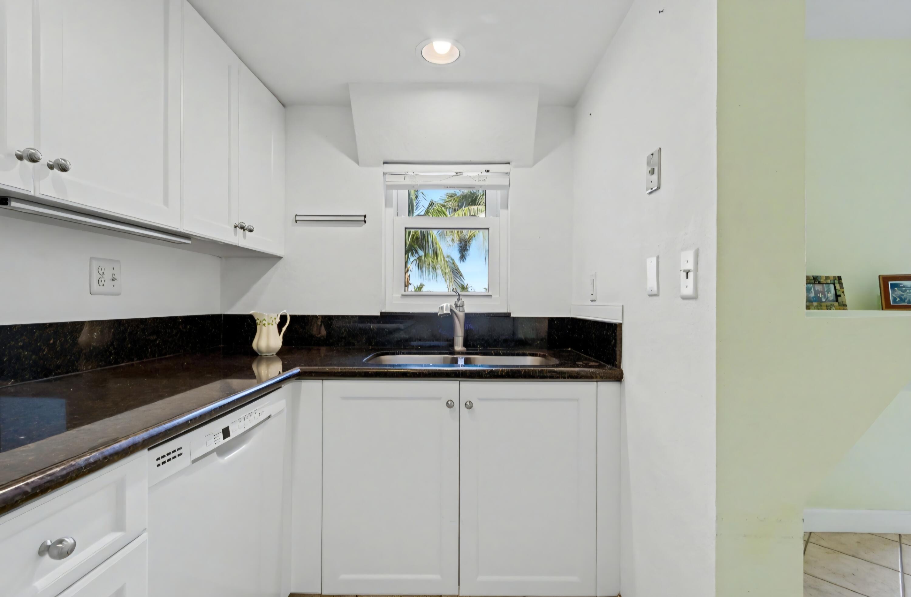 701 NW 19th Street 401