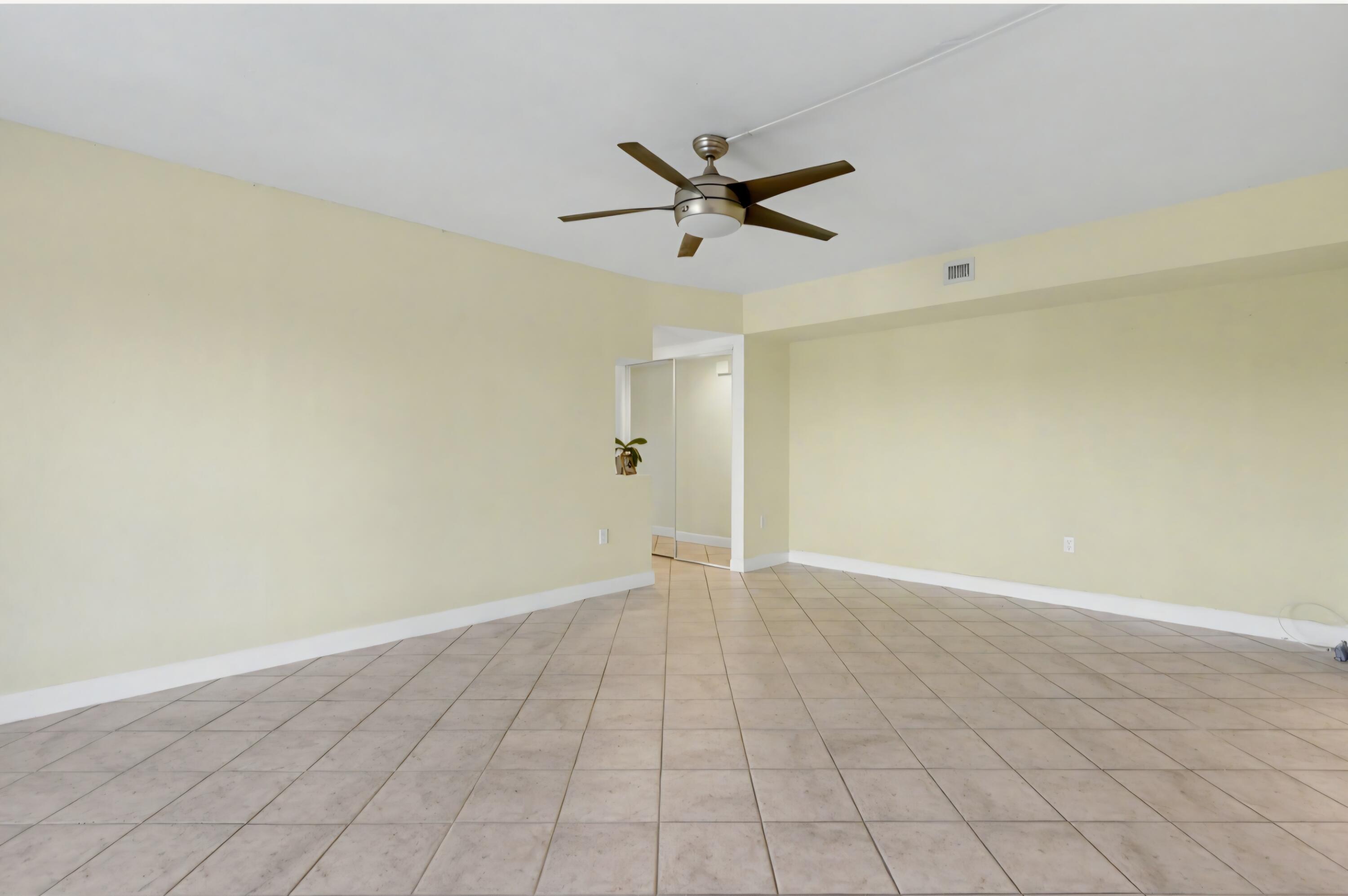 701 NW 19th Street 401