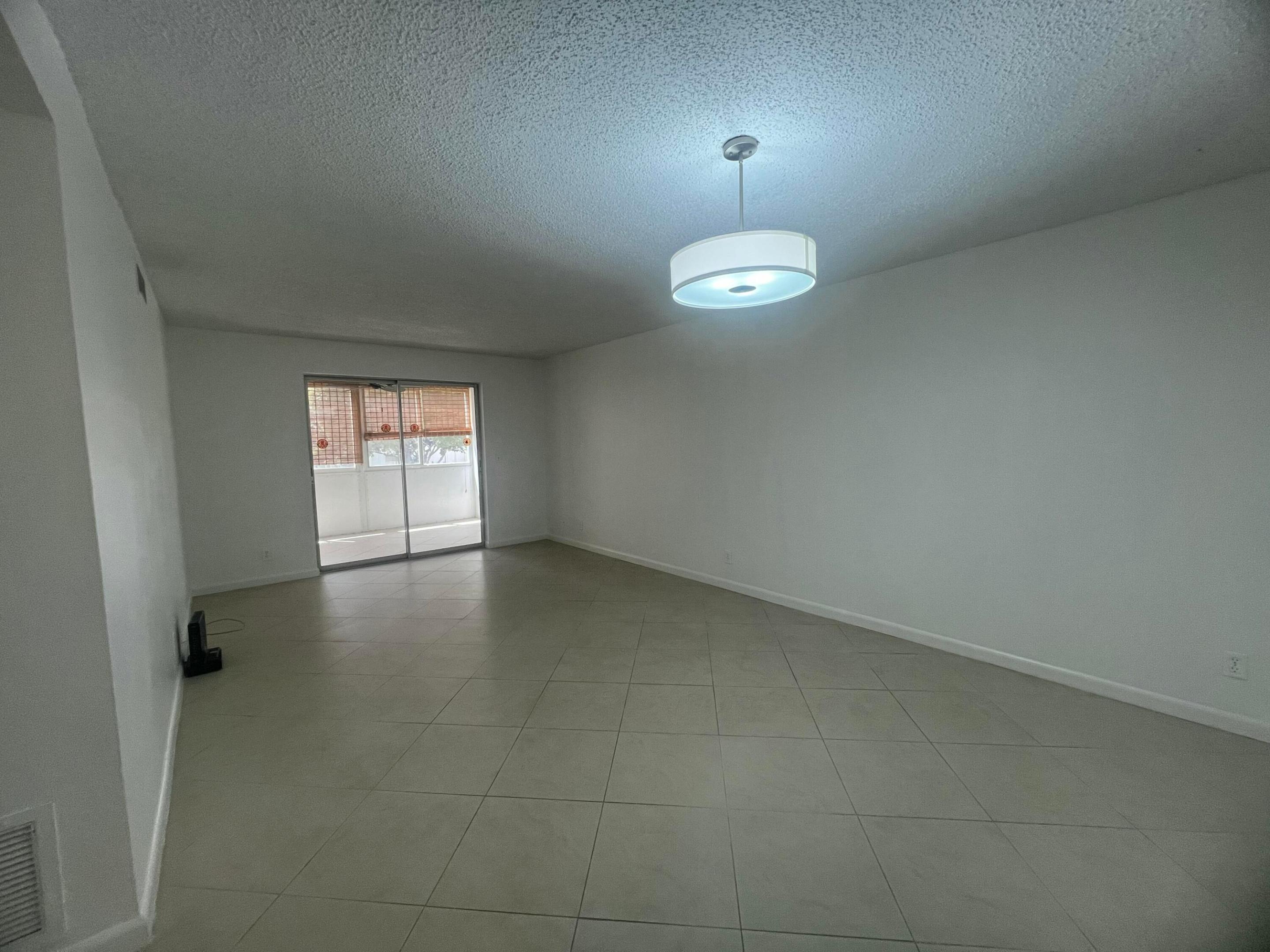 2615 NE 3rd Court 213