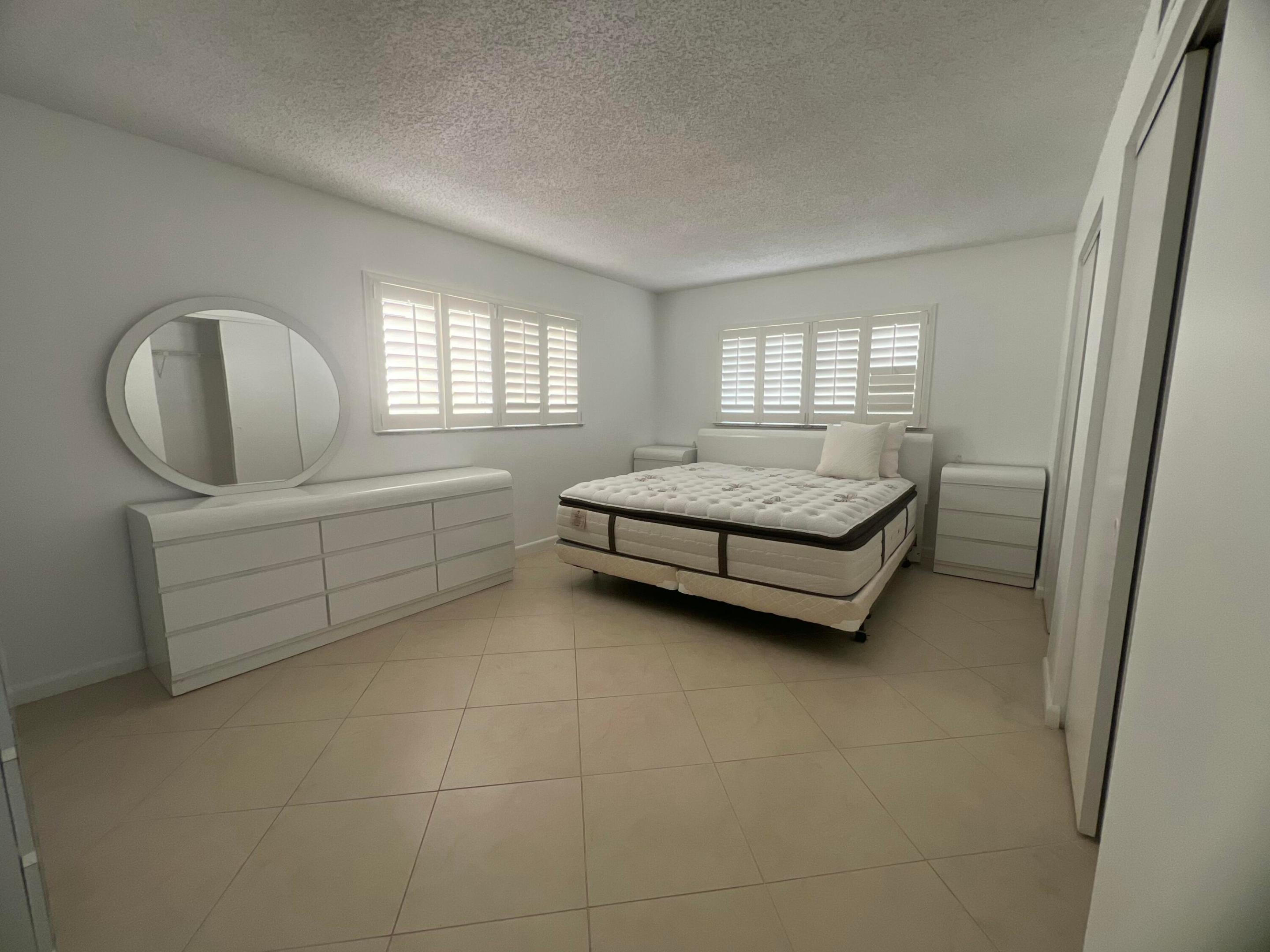 2615 NE 3rd Court 213