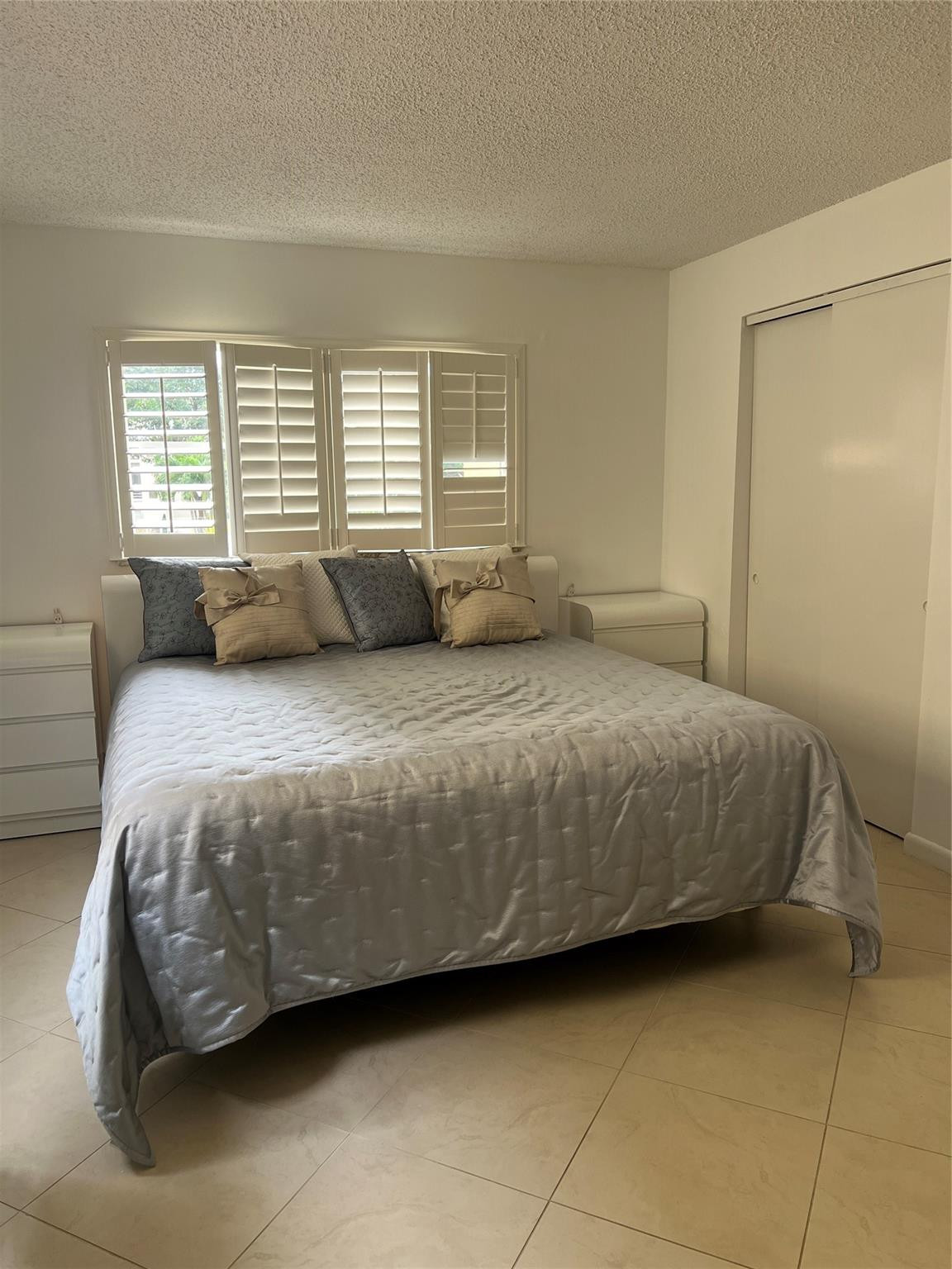 2615 NE 3rd Court 213