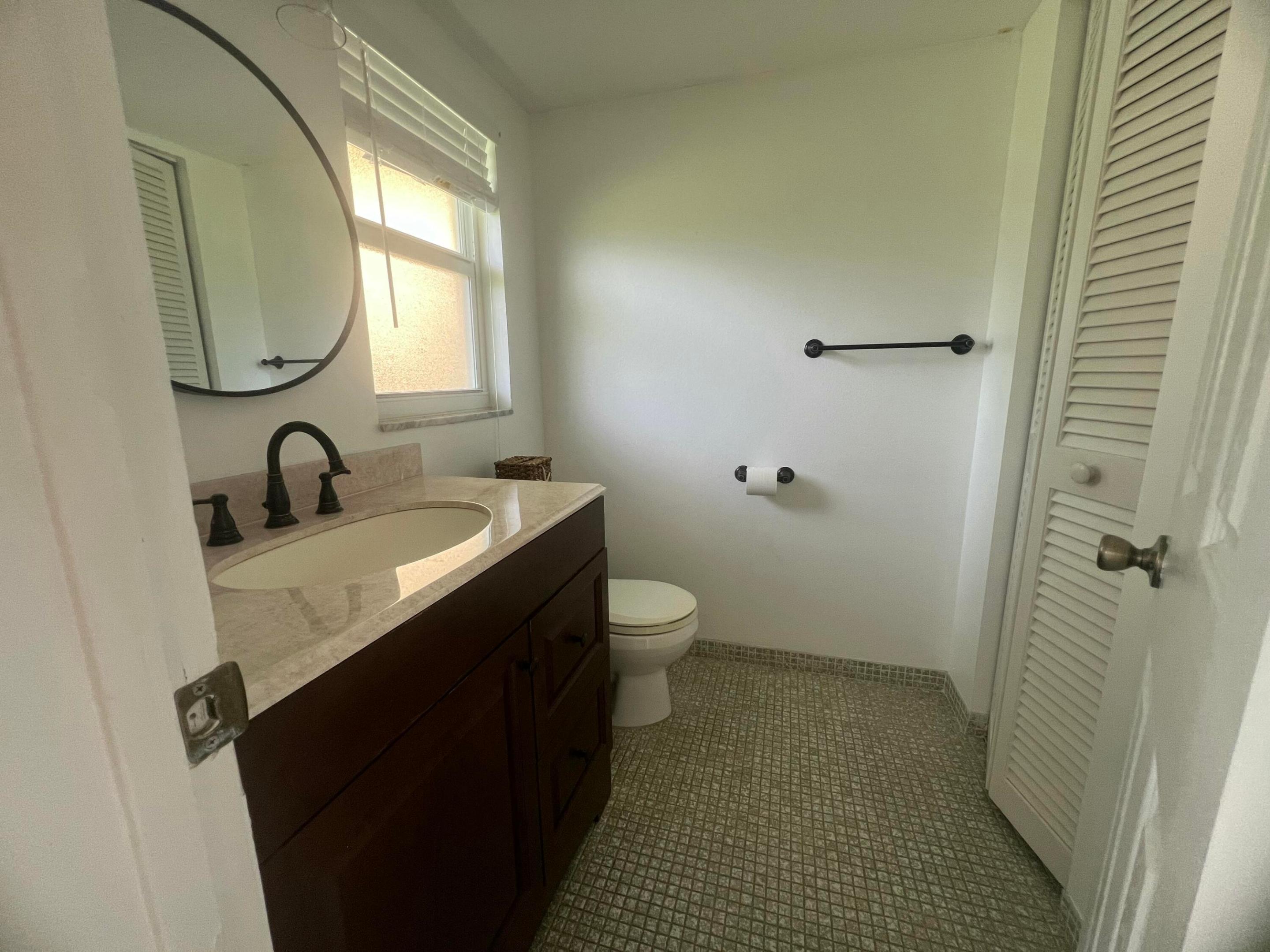 2615 NE 3rd Court 213