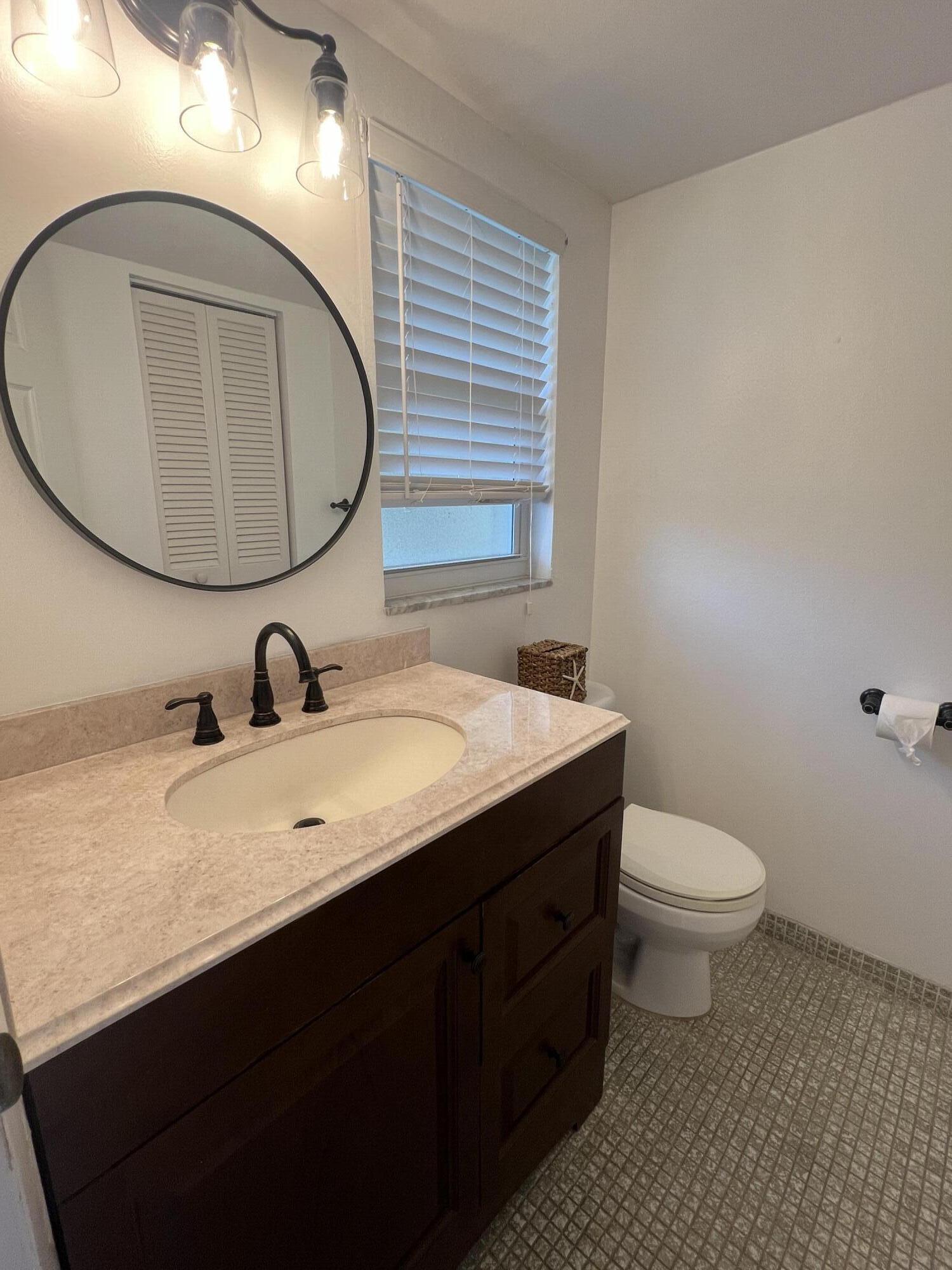 2615 NE 3rd Court 213