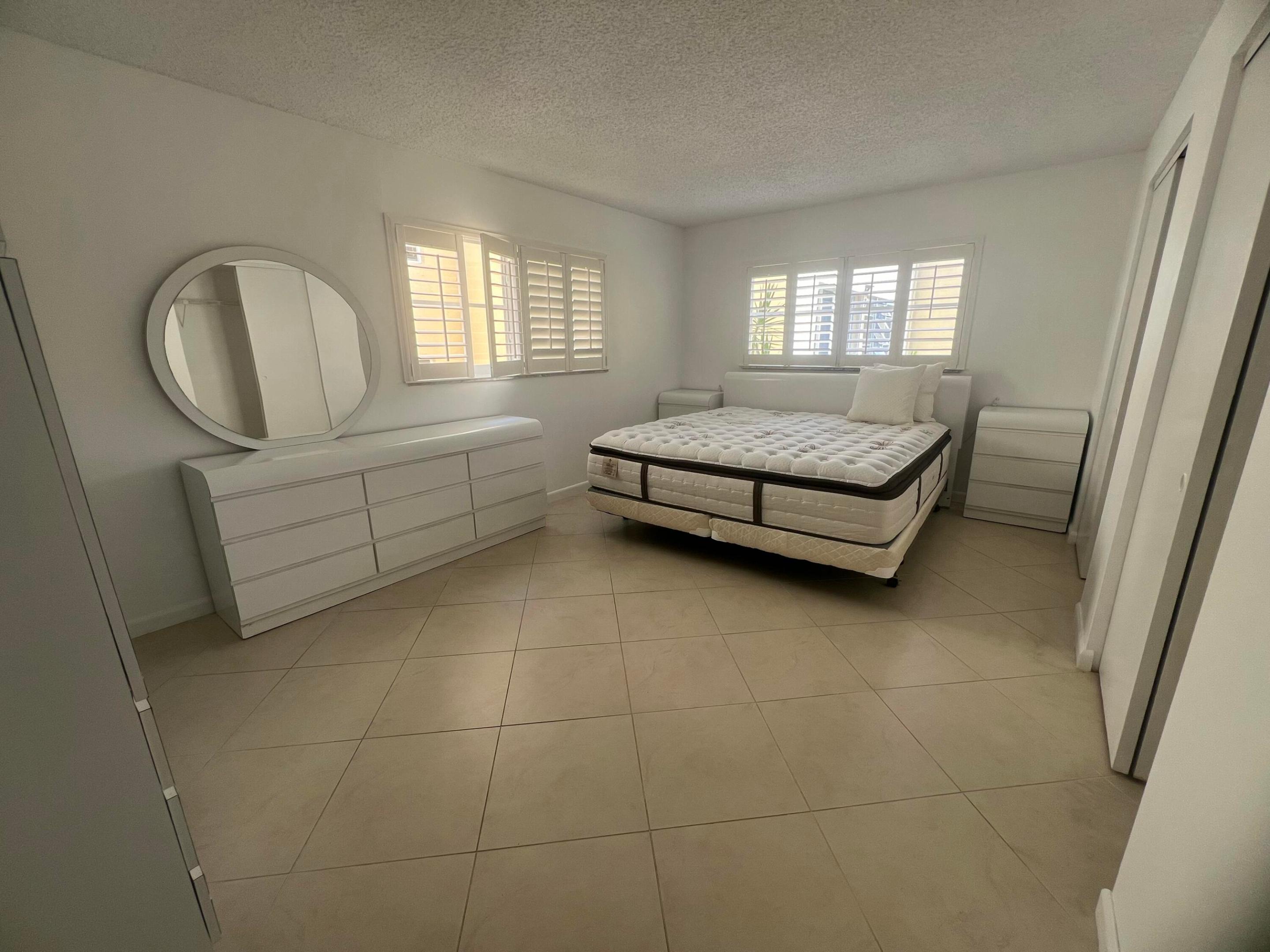 2615 NE 3rd Court 213