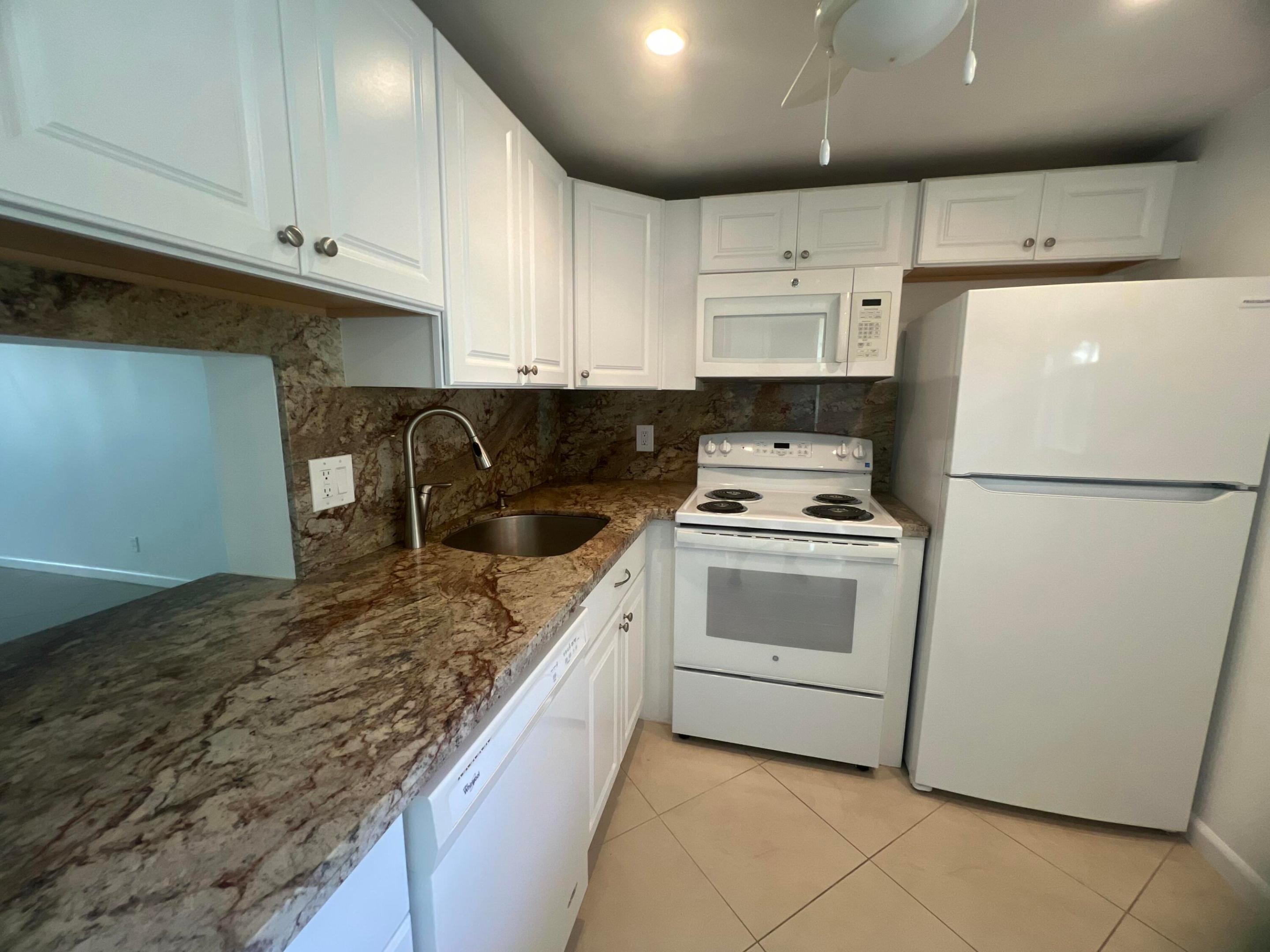 2615 NE 3rd Court 213