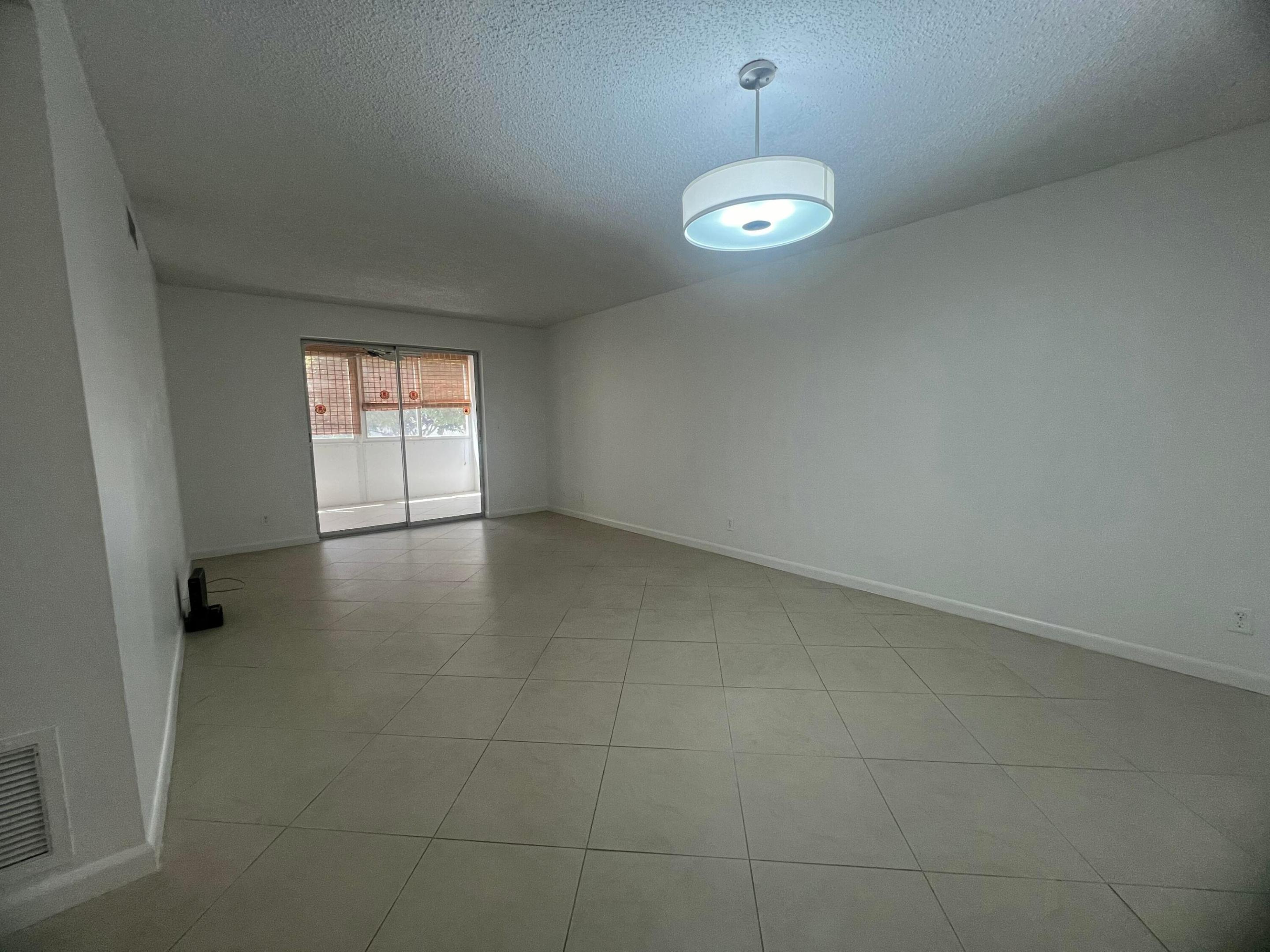 2615 NE 3rd Court 213