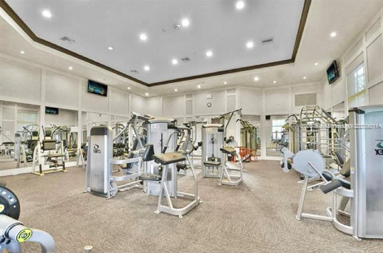 8362 NW 39th Court