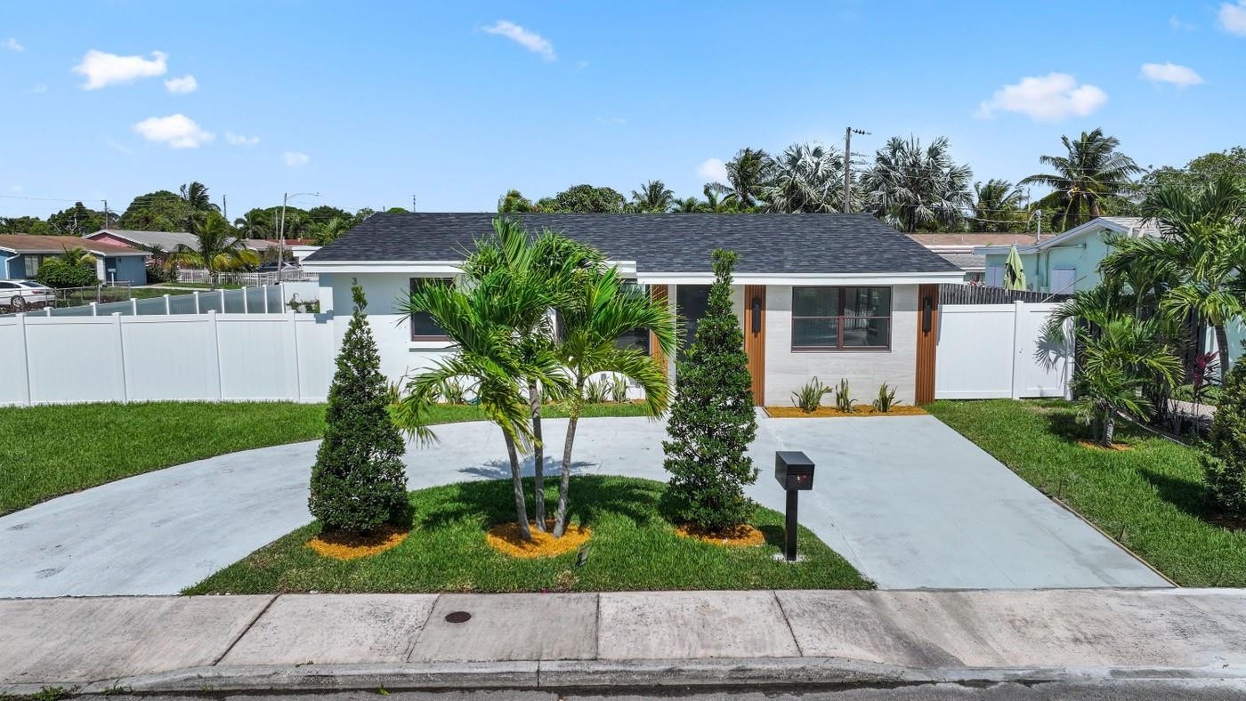 3349 El Vedado Court