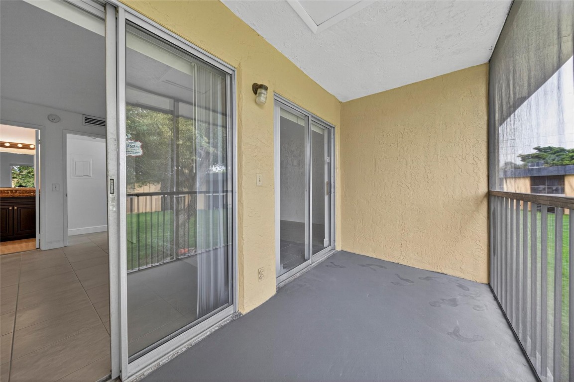 913 Meadows Circle 913