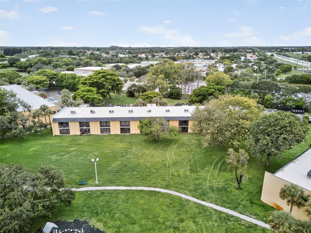 913 Meadows Circle 913