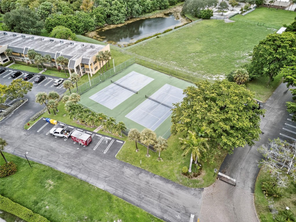 913 Meadows Circle 913