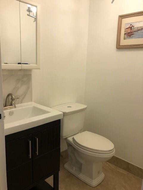 2050 Oleander Boulevard