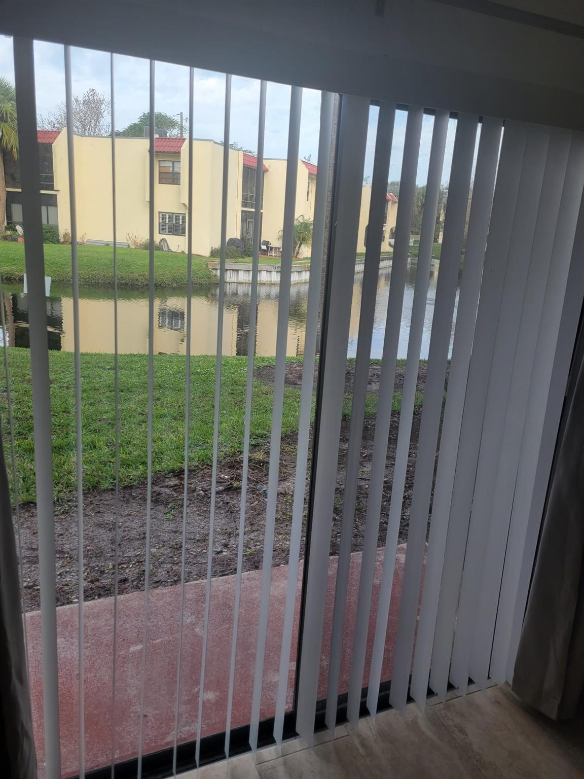 2050 Oleander Boulevard